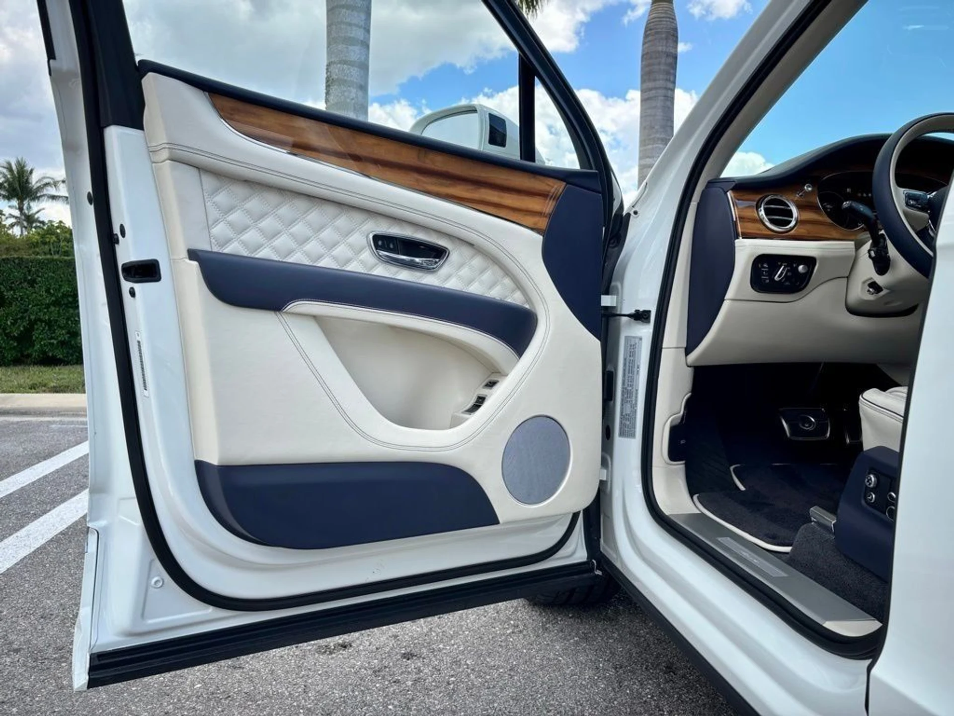 mph016_608975748_d86fcf45fb2764a0c4ea3022afe0597f_6d19732042