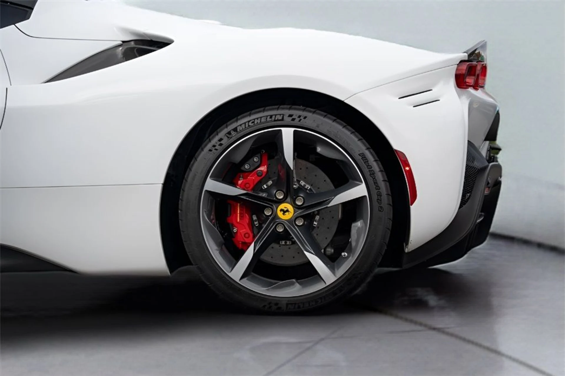 mph016_61019850_image_18_94bb41c3b4