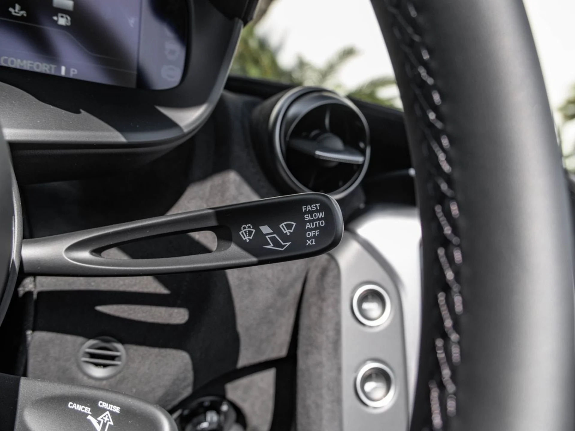 mph016_615883662_1ca227881a54be6908566c9022e02f7ax_8759936df9