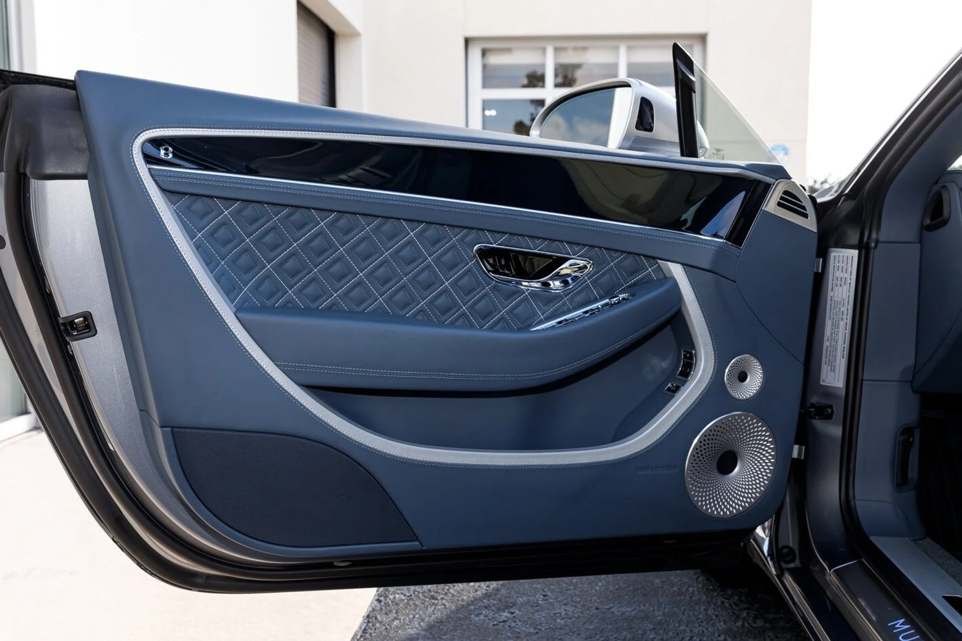 mph016_616816076_78a0964cff2734d8a0eb5adaf827d355x_0abbe4eed9