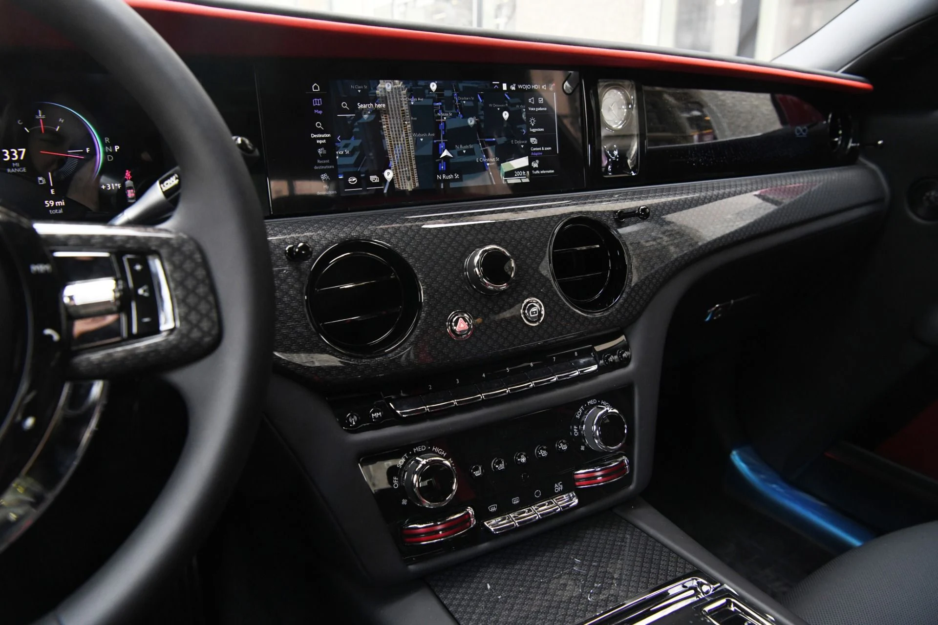 mph016_619862555_11685_p18_l_3a57a872ab