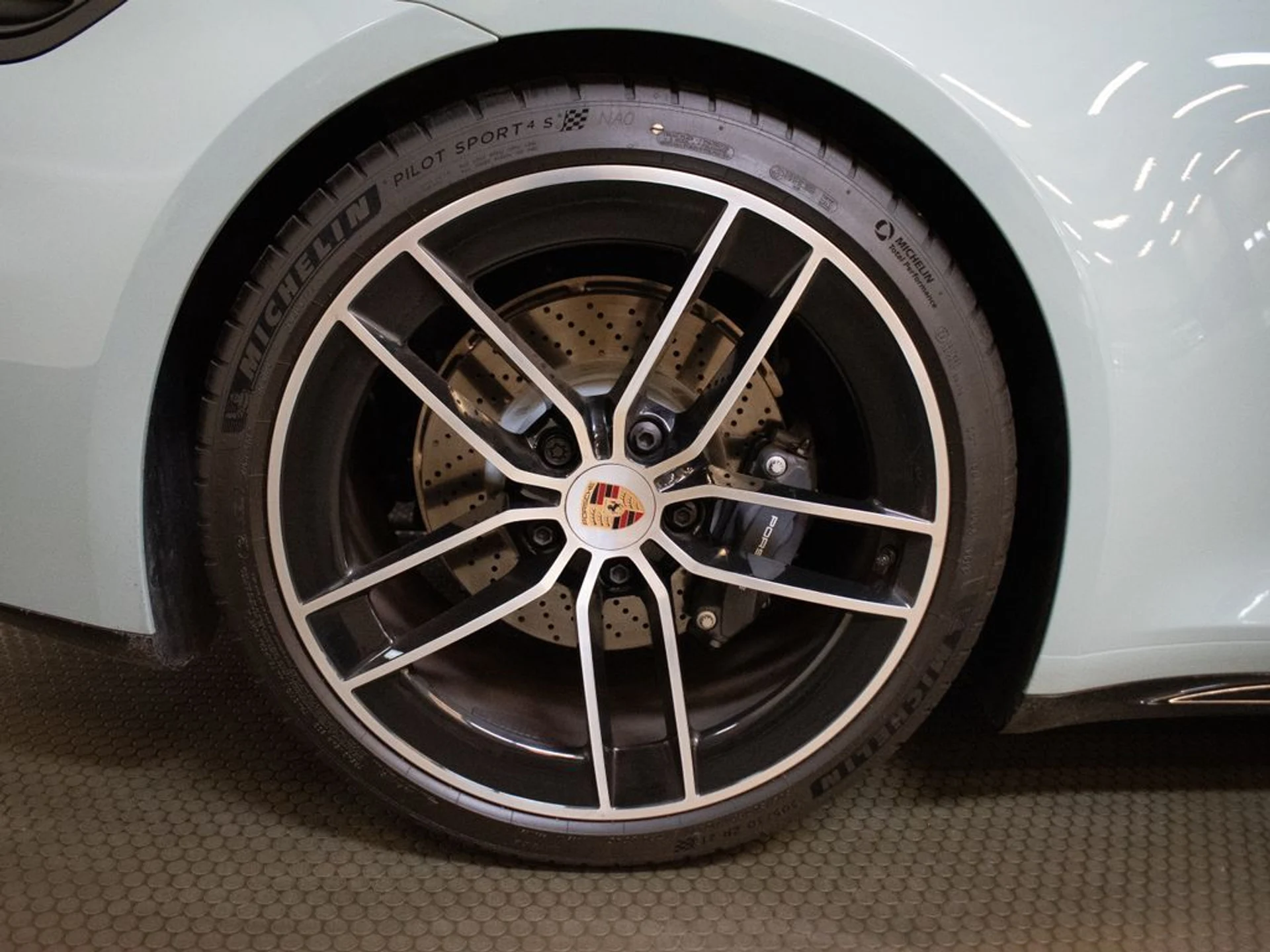 mph016_621872242_3259af6ef5c79d6dbdac92cb472258cfx_f8aadbfe1d