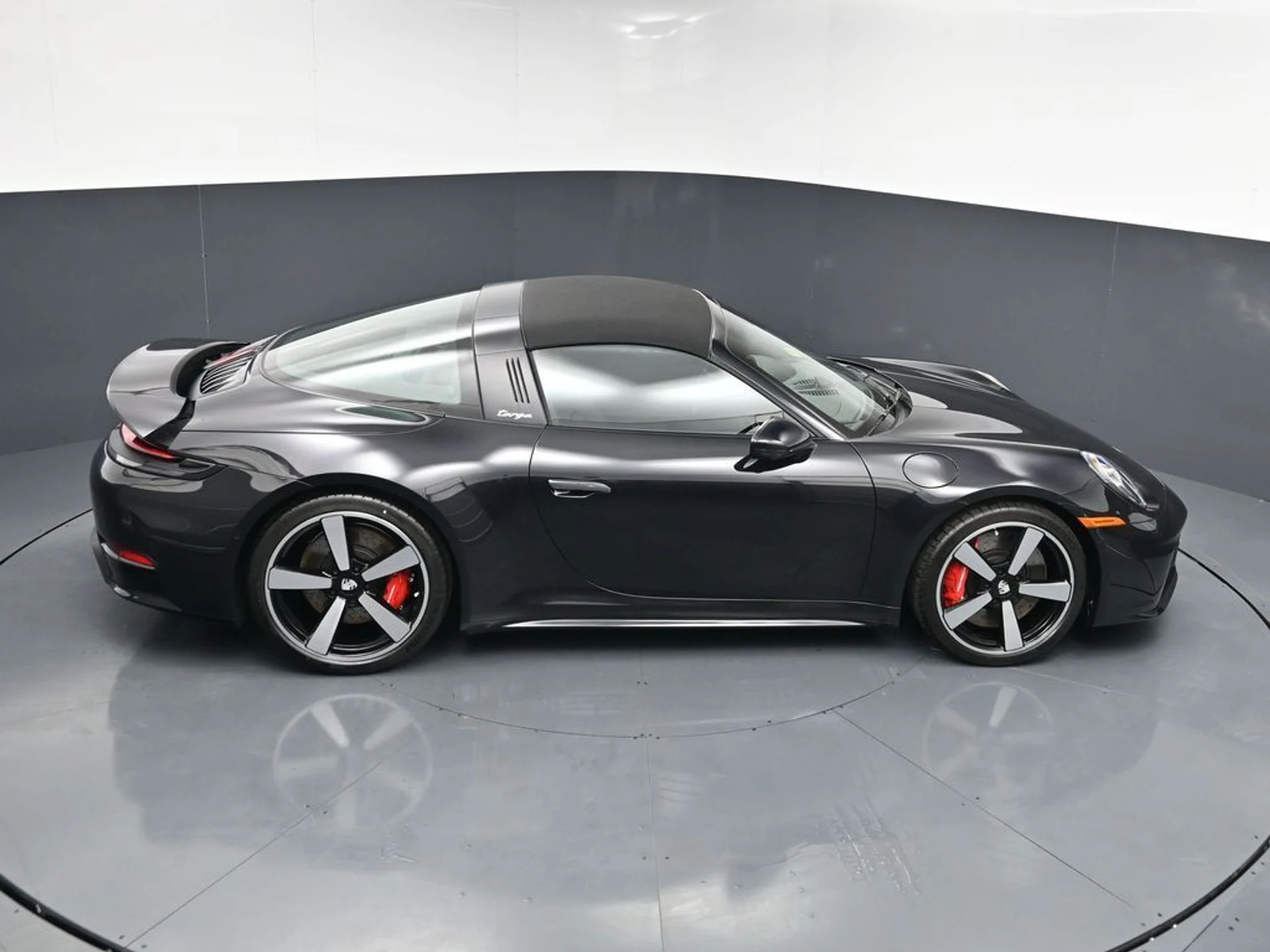 mph016_625969207_74ac7757fd6c818f68055ca918e5627cx_a9df3685c8