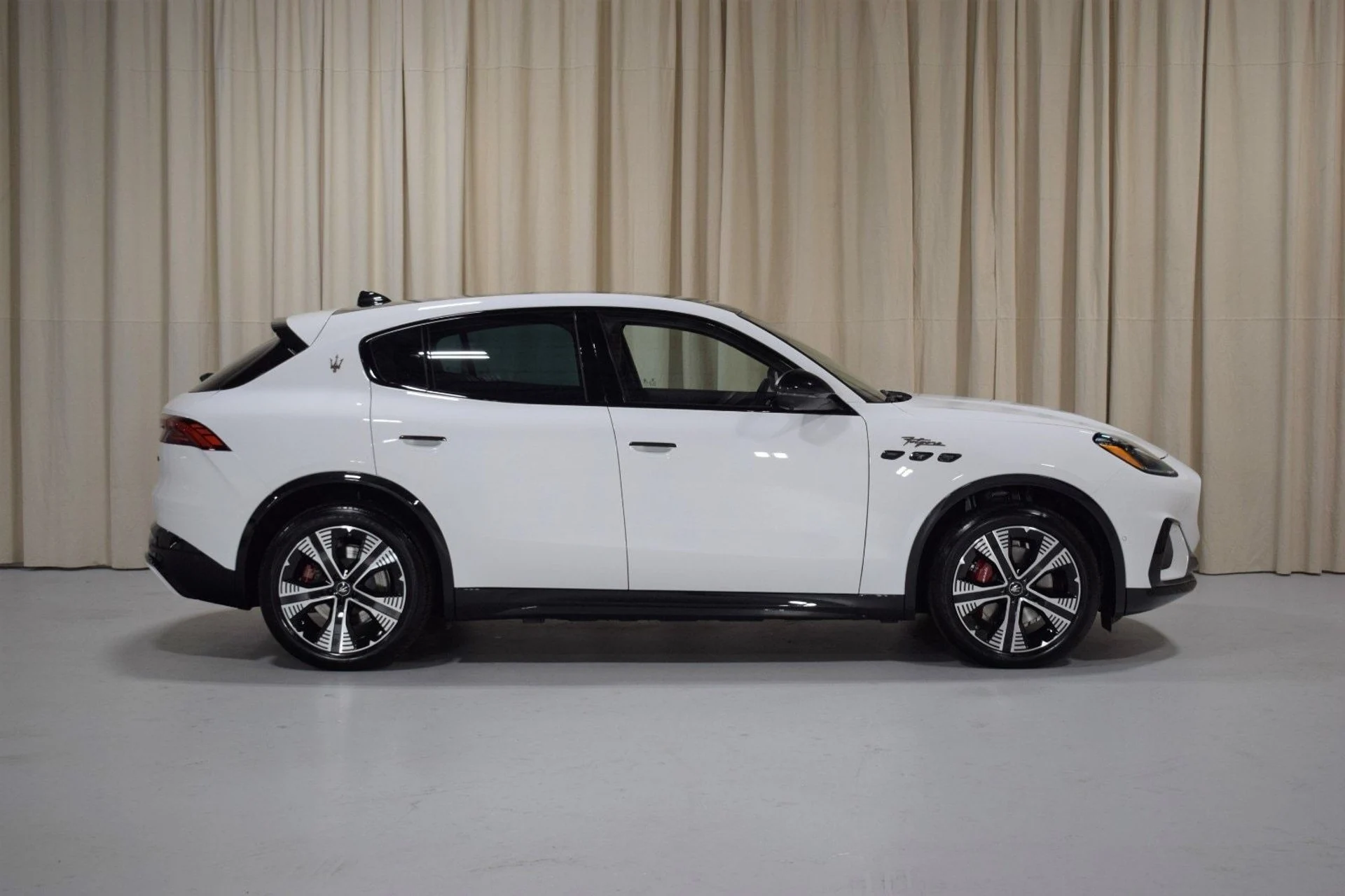 mph016_629054006_5d38e21fa4212534b0c944a47e0717d7x_709f51b970