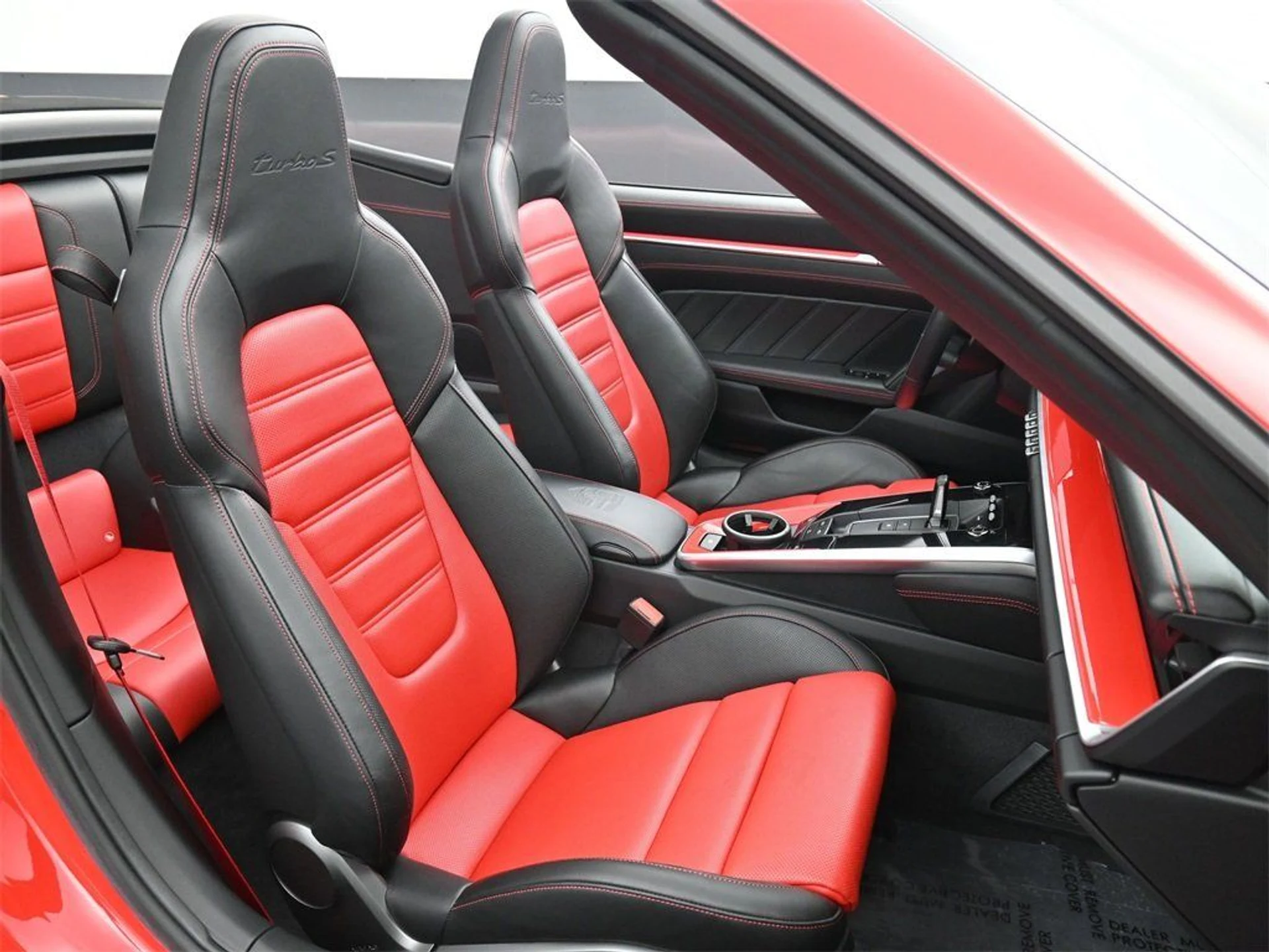 mph016_635506957_ed7d301471226c145c2345fa48b125f7_30cc26027b