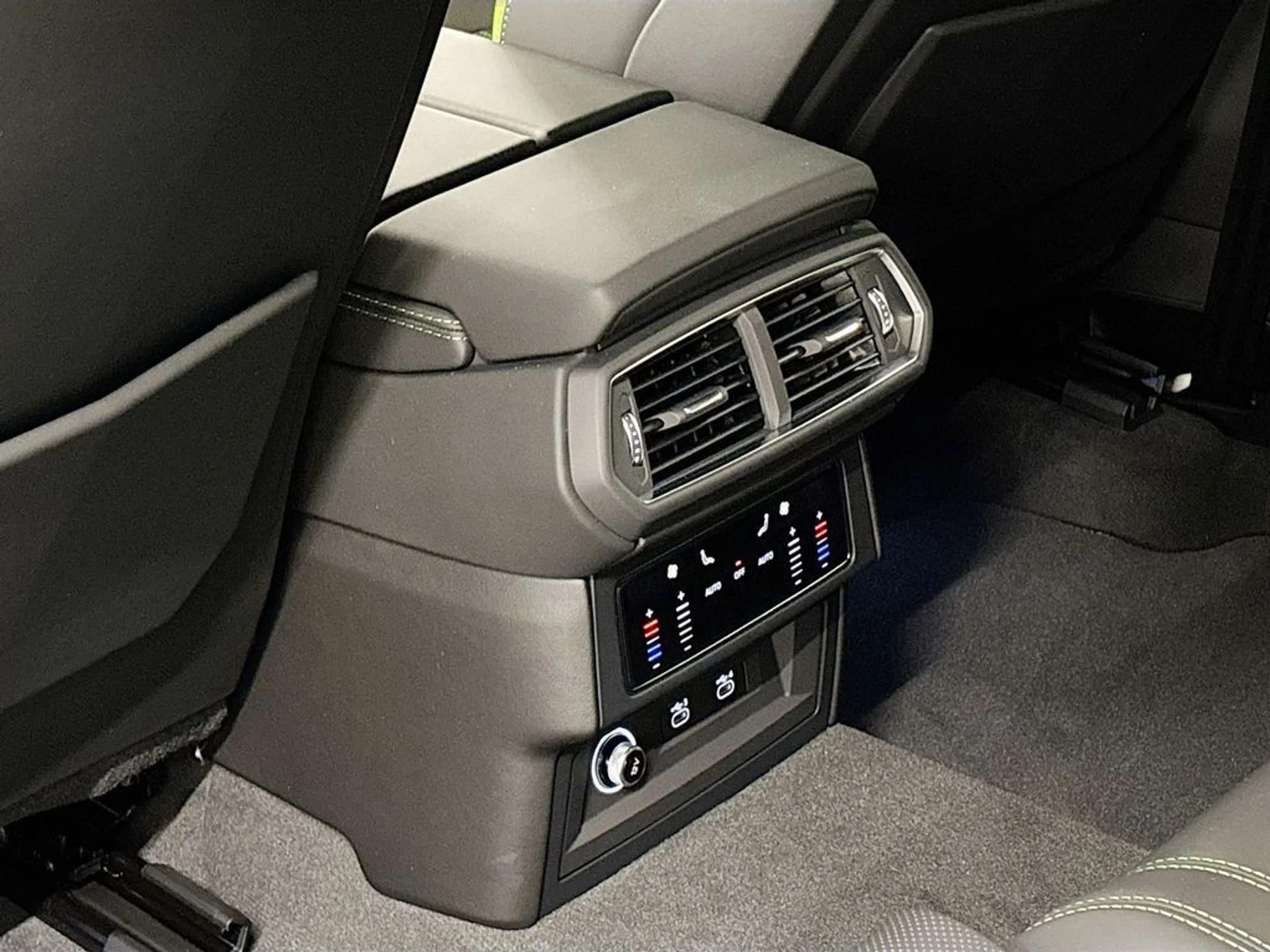 mph016_636884492_6043cc8288c69364788b7ac04fae3444_4997eea384