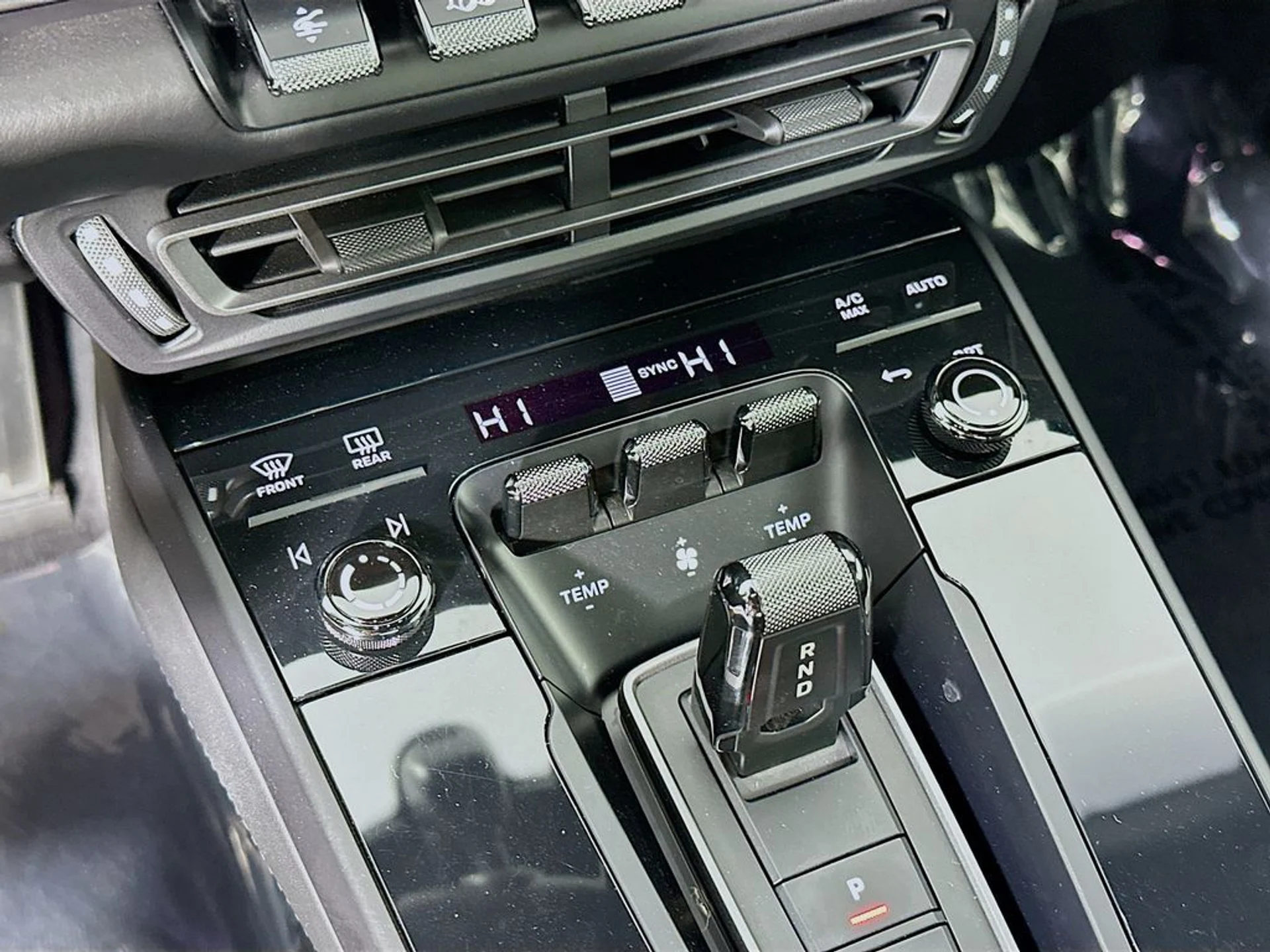 mph016_638328561_7b8d387ed952e9eeeb4311a127461b40x_778512ff28