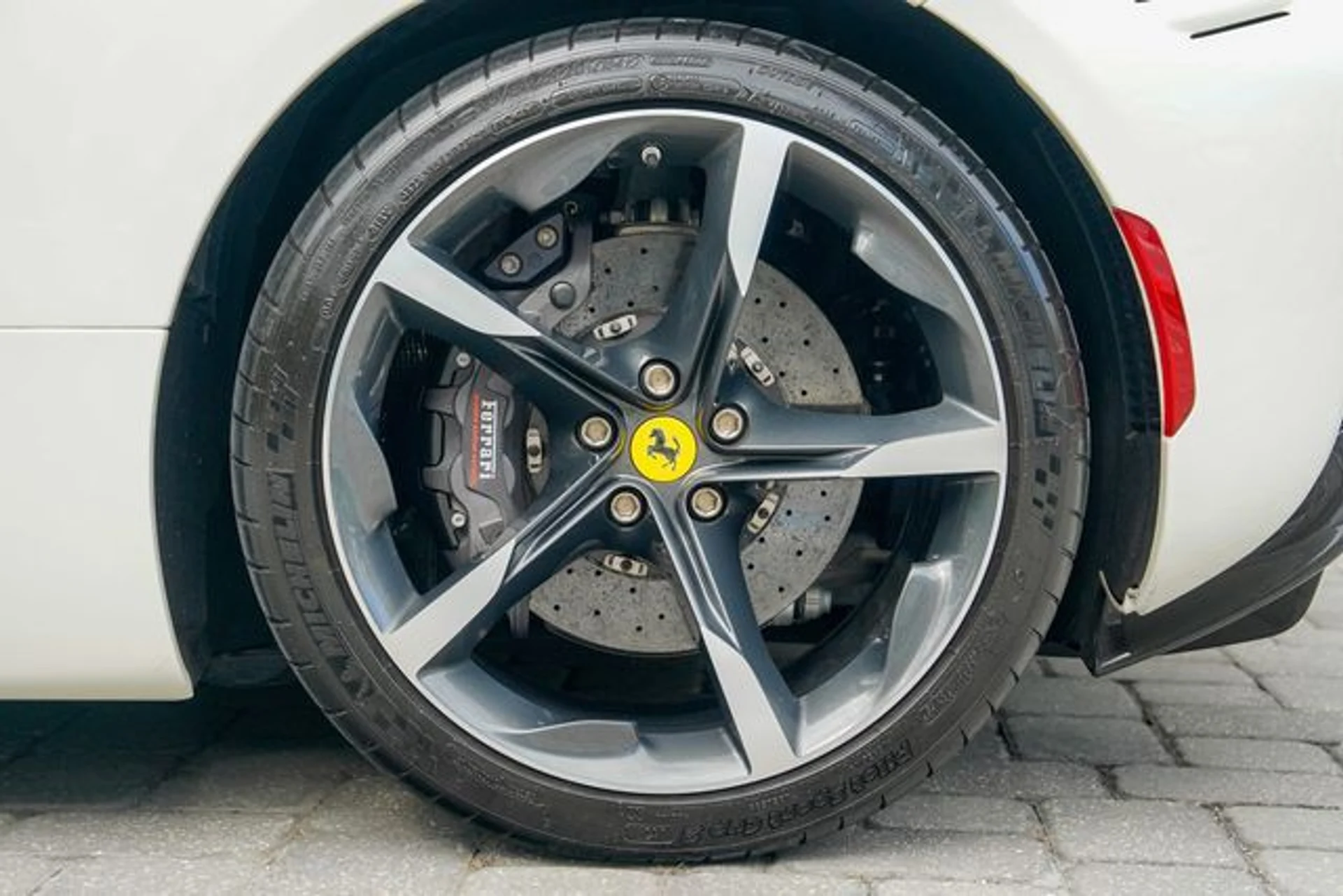 mph016_646379337_22977808_17_be33df9b4d