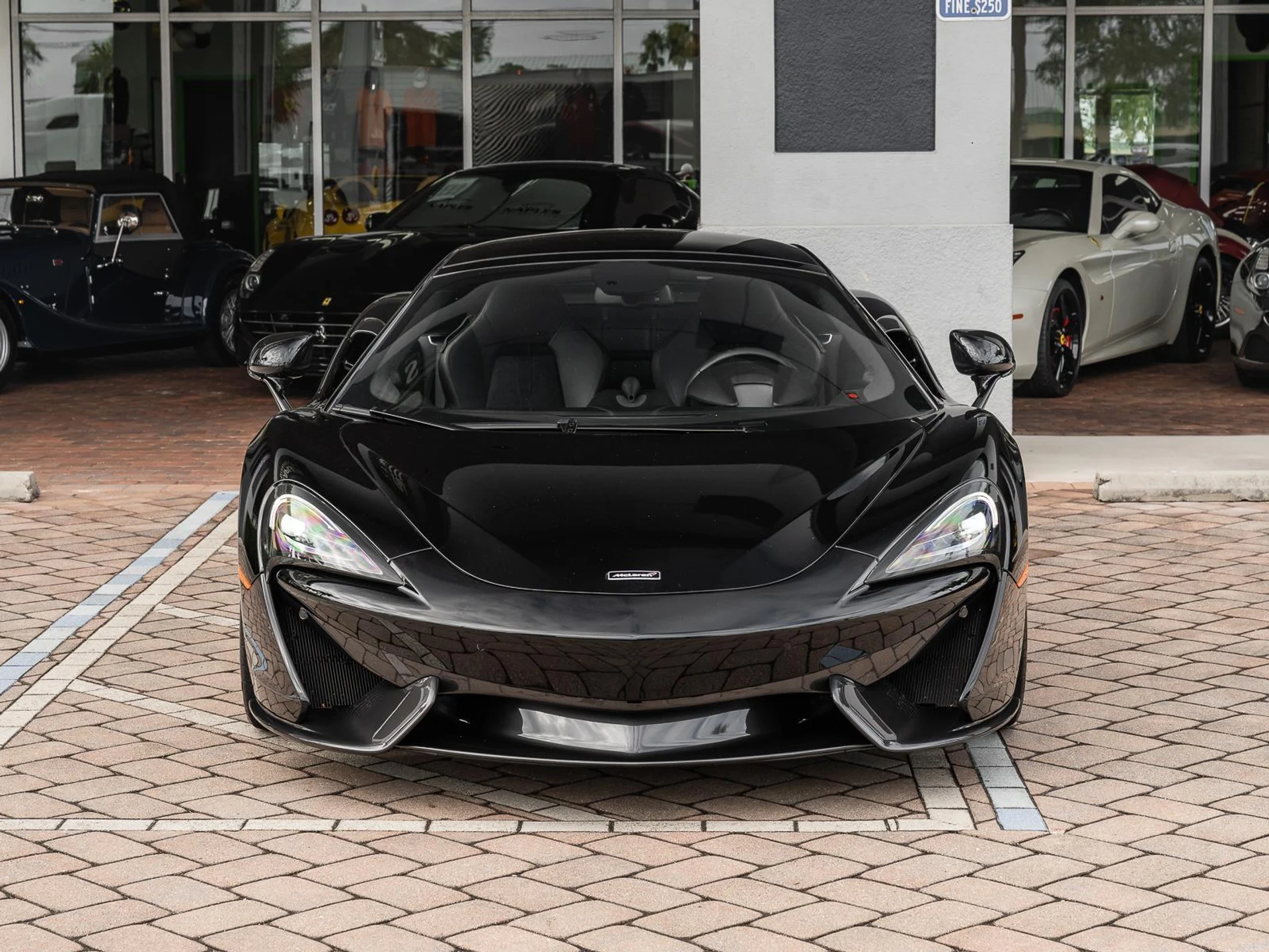 mph016_646627996_Used_2018_Mc_Laren_570_GT_1768385500_9efb2c63a1