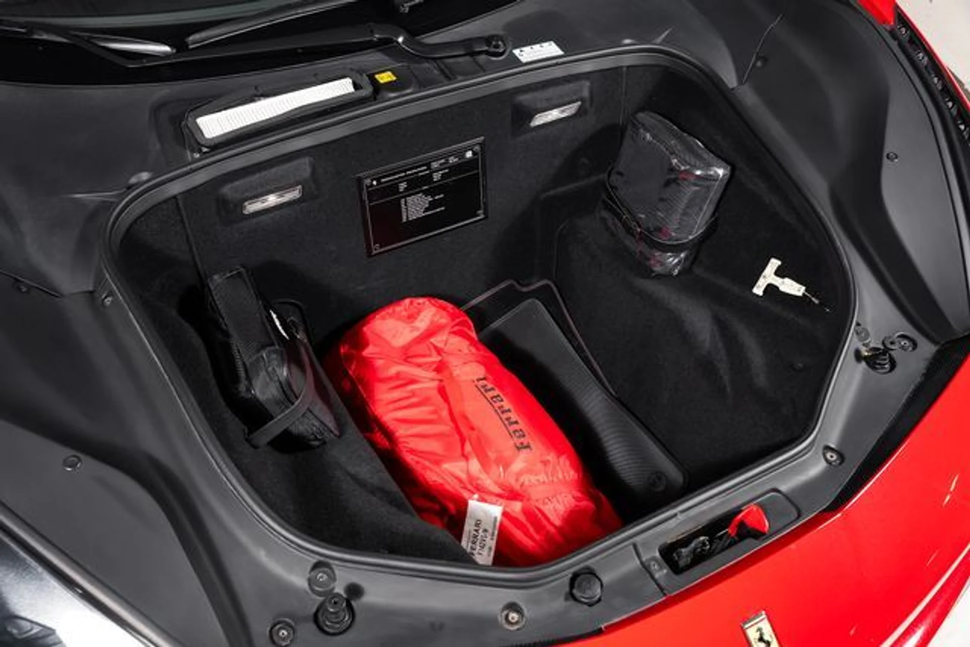 mph016_651168703_7258ade17384272b54749977be9d67e3x_ee568bf725