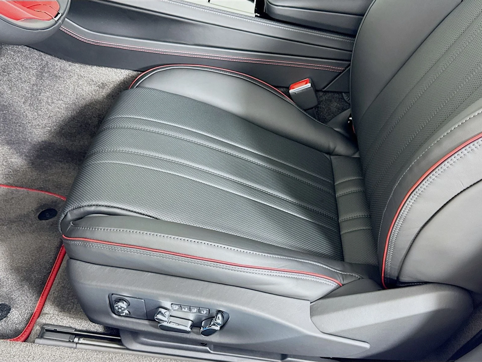 mph016_651946436_33a66e15bb712dcd475b20f5307146dbx_e81a54f4f5