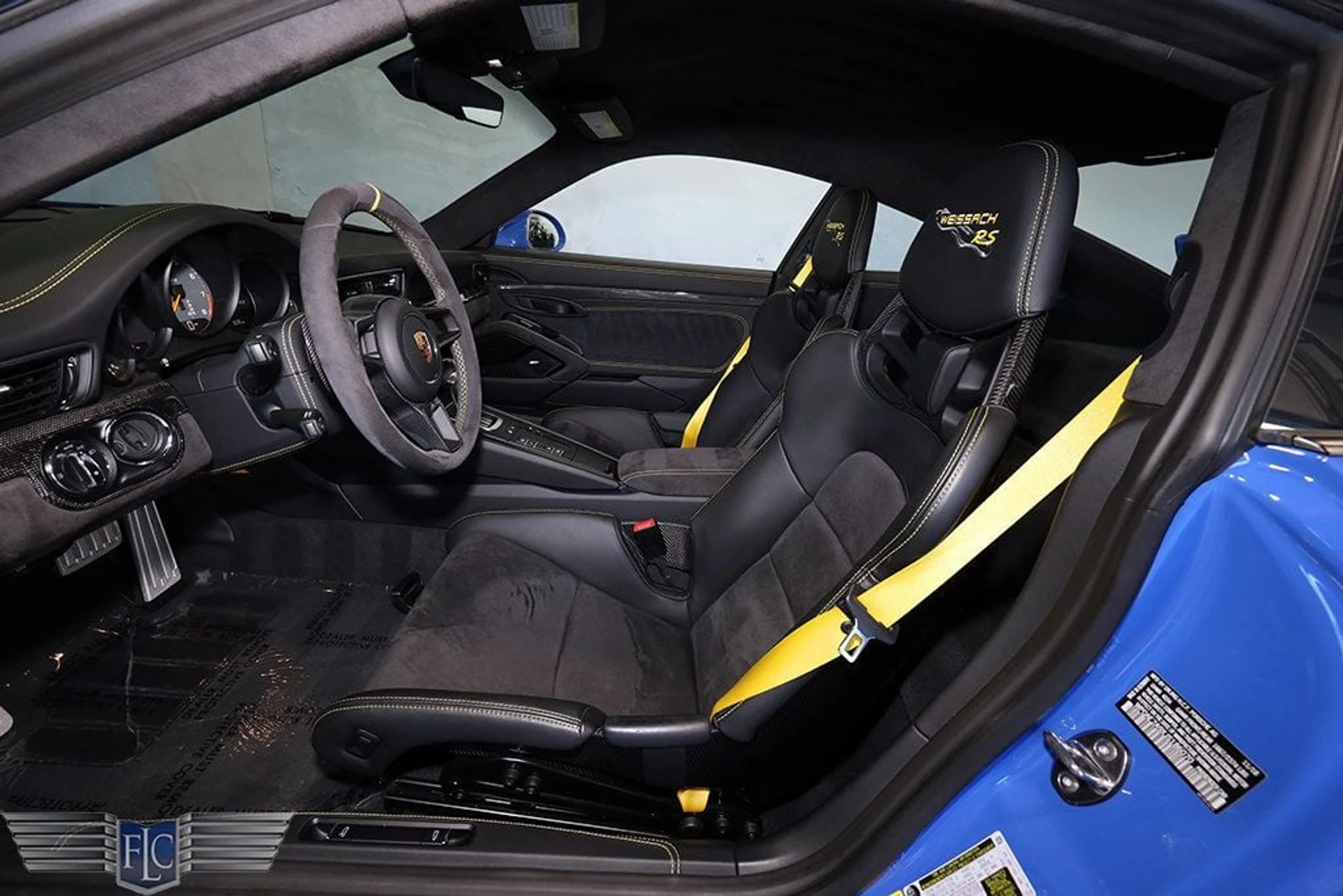 mph016_652159498_used_2018_porsche_911_gt2rsweissach_9689_22919287_17_1024_2ba99c2505