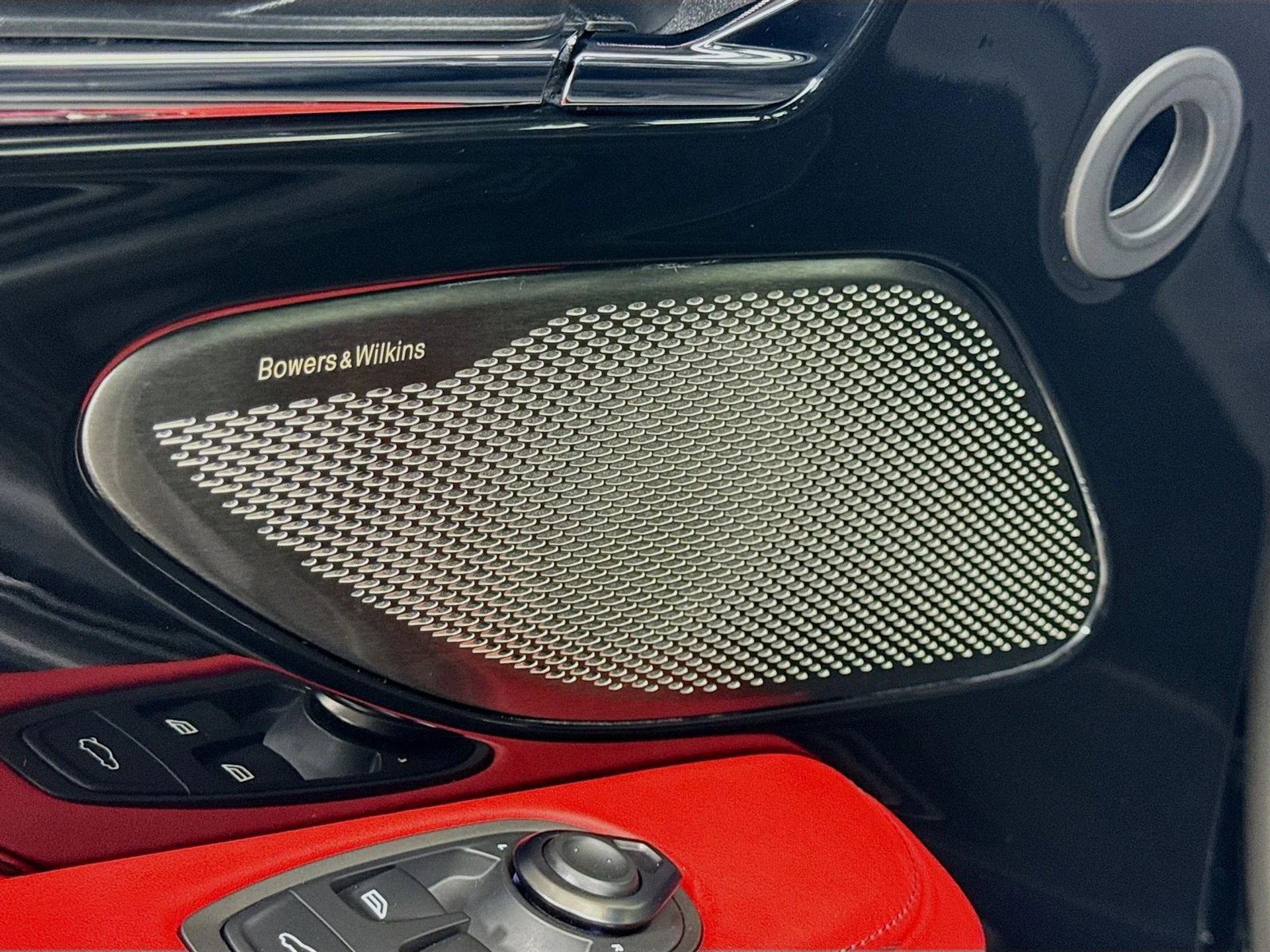 mph016_662843521_fb4284a22029620e0a3fe5be77d7f6fax_da94f6463f