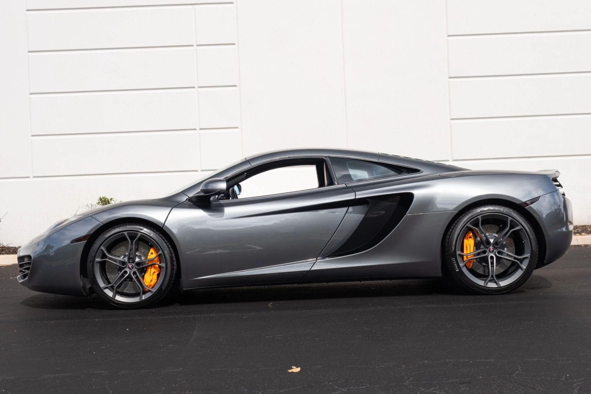 mph016_663702277_Used_2012_Mc_Laren_MP_4_12_C_1779851133_7b25f3b42f