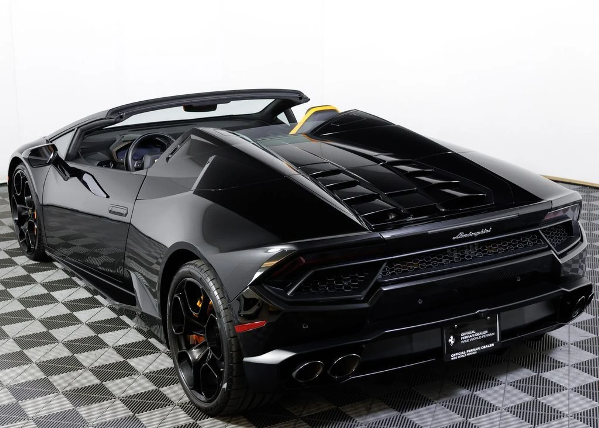 mph016_673133410_553ec6aa0dcbad4b513f21a34851e51d_ee96d34094