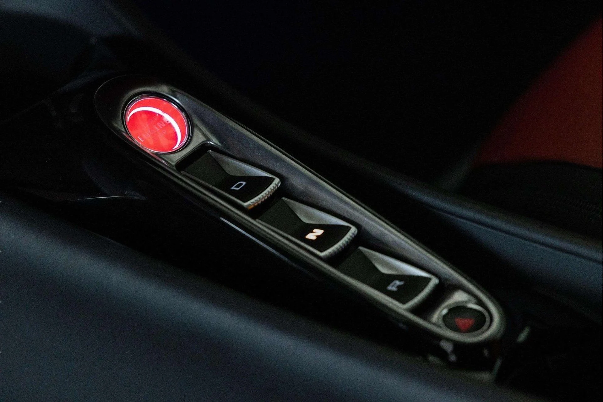 mph016_674513192_image_17_62b17479c1