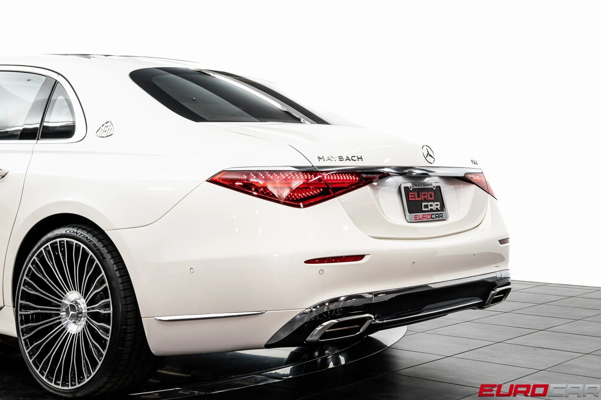 mph016_676094317_image_17_db5d2c7d49