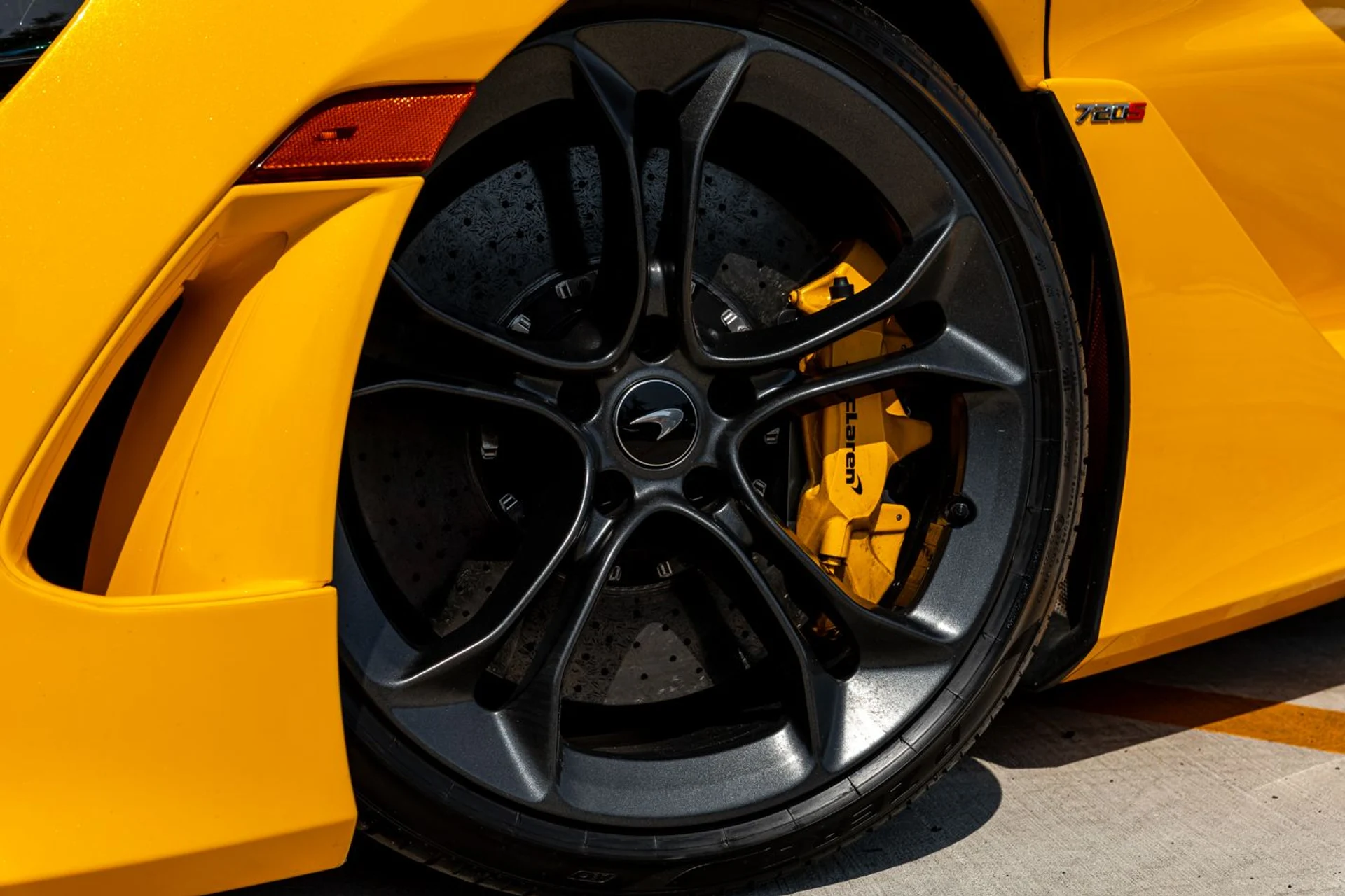 mph016_676415851_Used_2019_Mc_Laren_720_S_ac11b1eab3