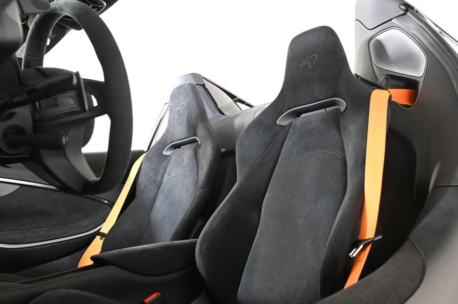 mph016_681112355_new_2026_mclaren_artura_11350_22915305_16_1024_e7174f3fce