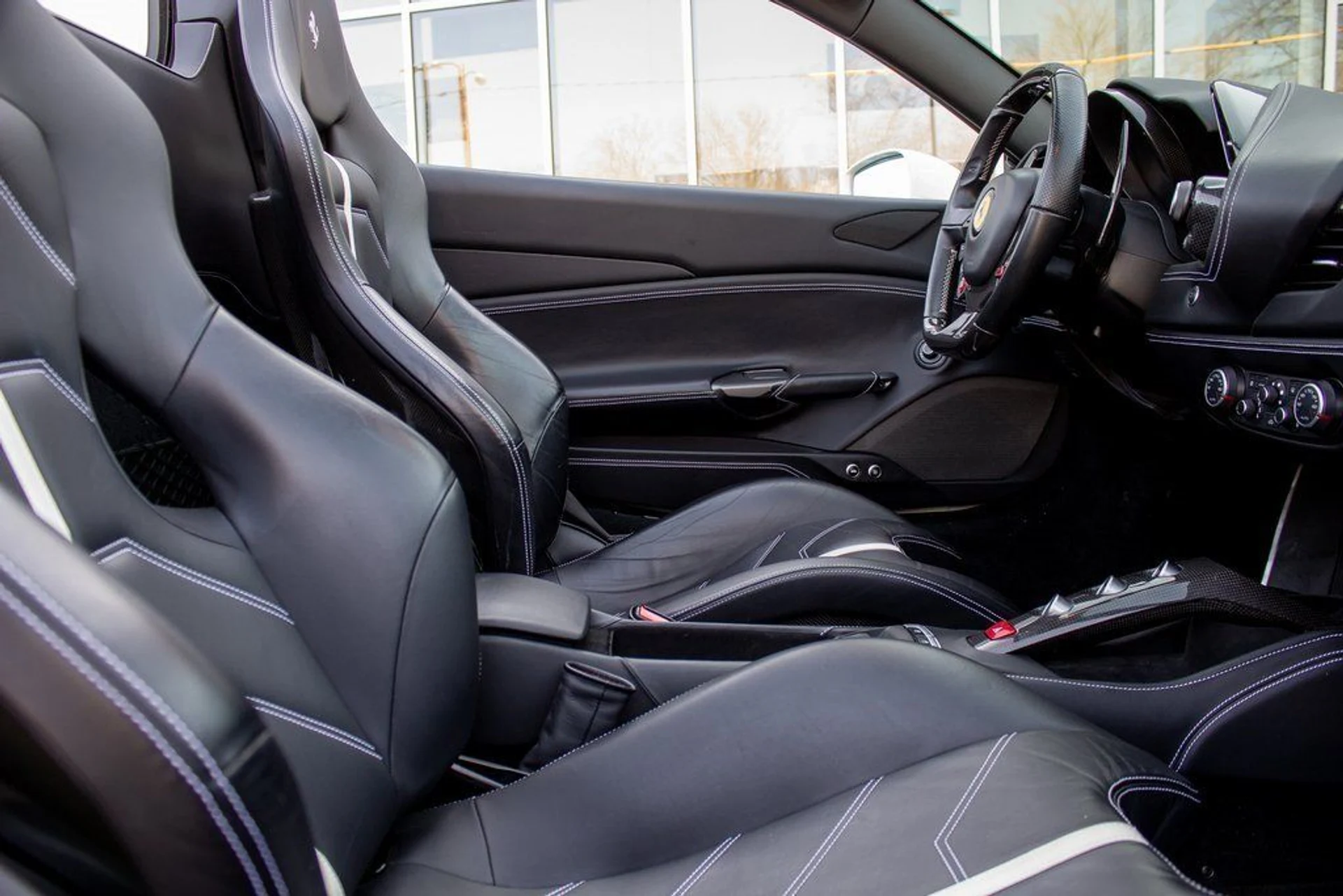 mph016_686914377_a1895c56f6f9a49b9b2e8958bc676639_1bfc9223f9