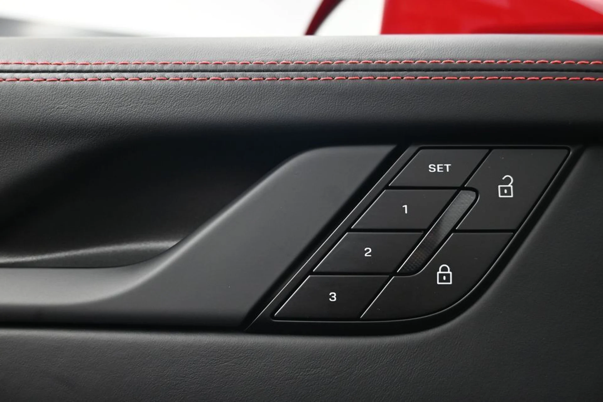 mph016_693098783_8406a1c79e573008c0090c2874440831x_258a80a6f0