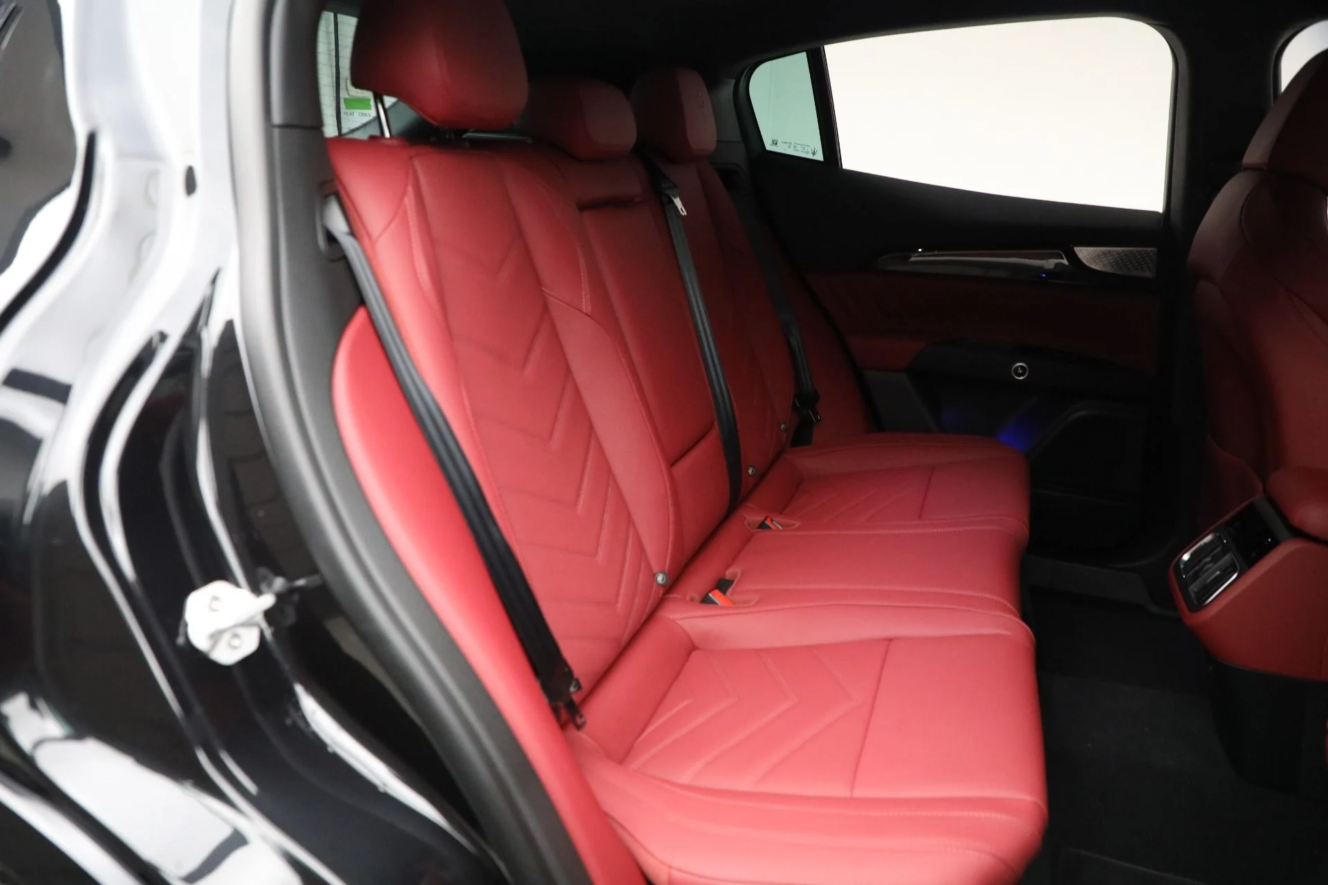 mph016_700704347_New_2025_Maserati_Grecale_Modena_f7d9b221c7