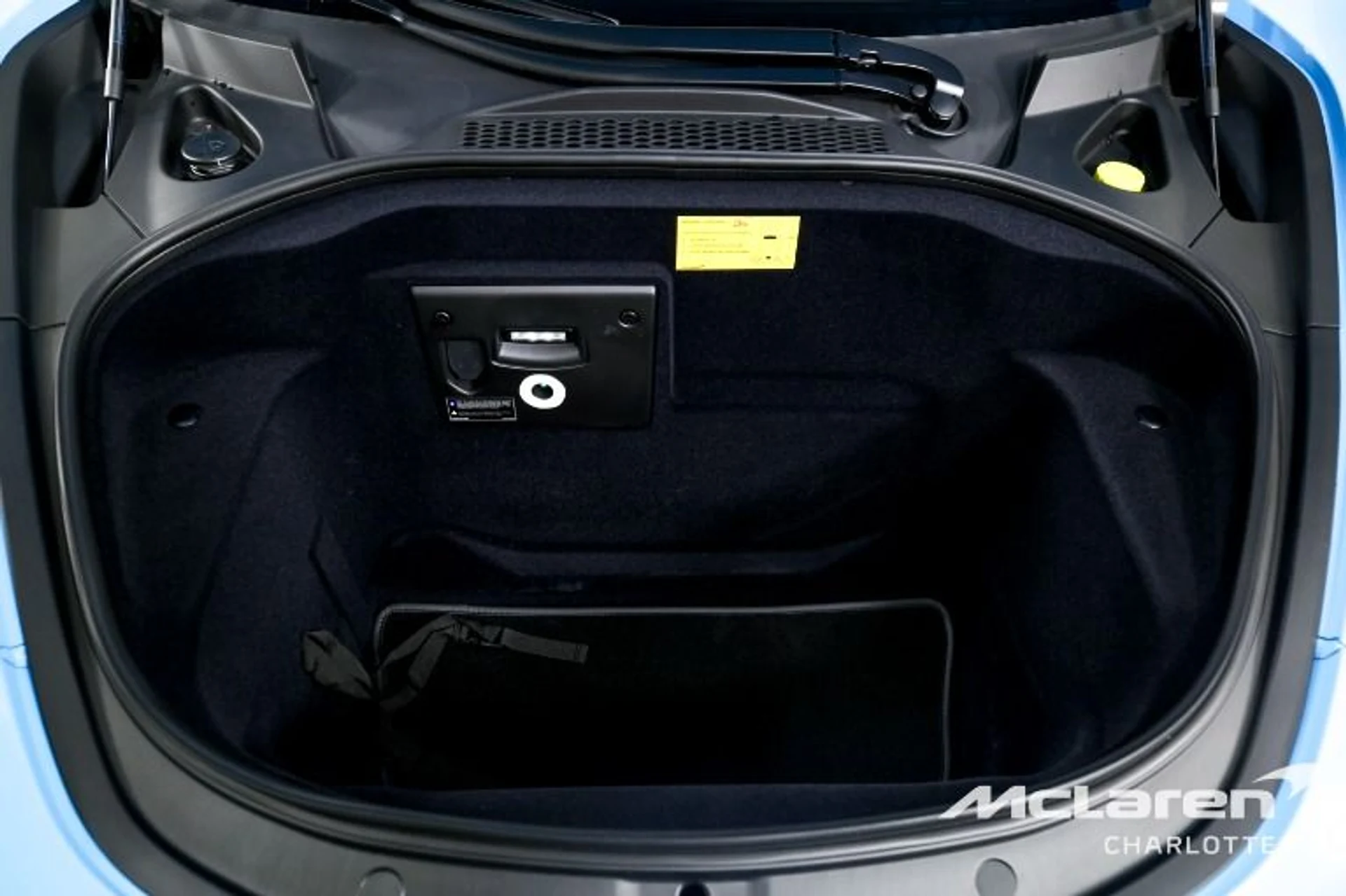 mph016_702740000_Used_2025_Mc_Laren_Artura_Spider_Tech_Lux_669900060c