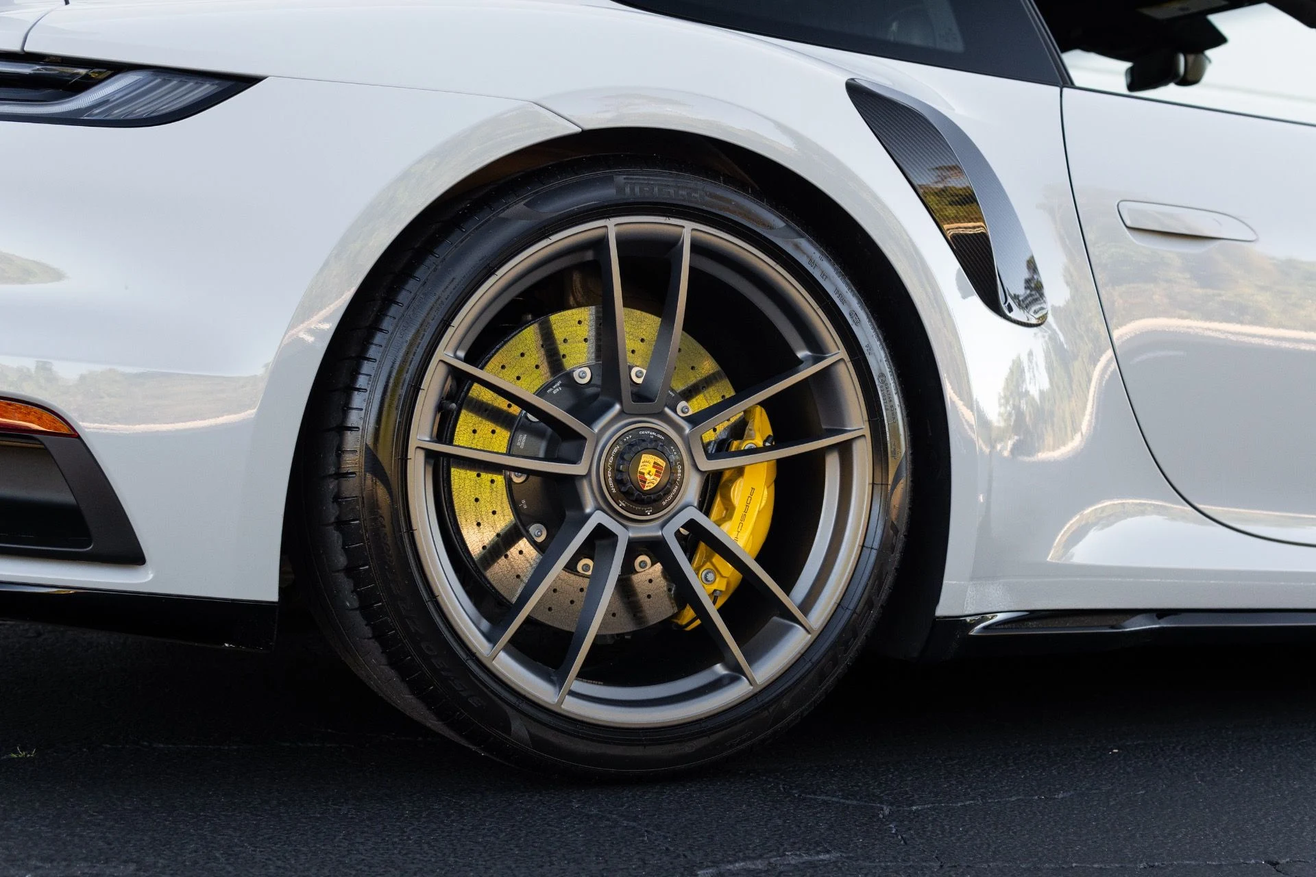mph016_704699078_Used_2025_Porsche_911_Turbo_S_1770437423_1e9ba751a4