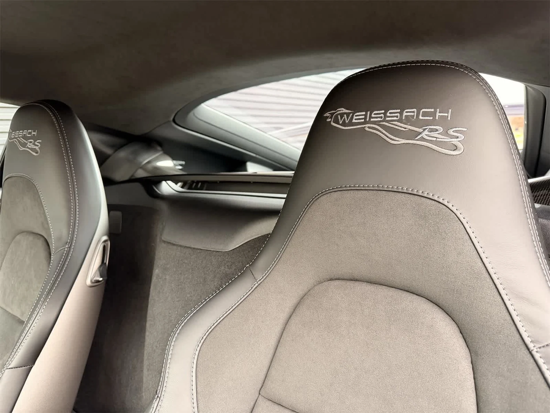 mph016_706996282_9586309e2f970f6cb08698d19cdad930_e10683f338