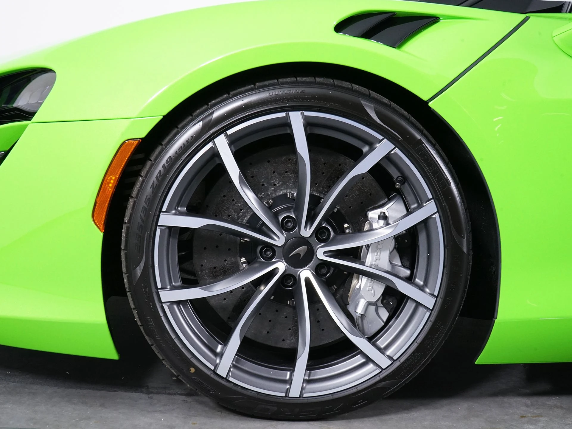 mph016_717766323_4de86a3c5f1ba6769f5b8442ded23ae9x_71723529a3