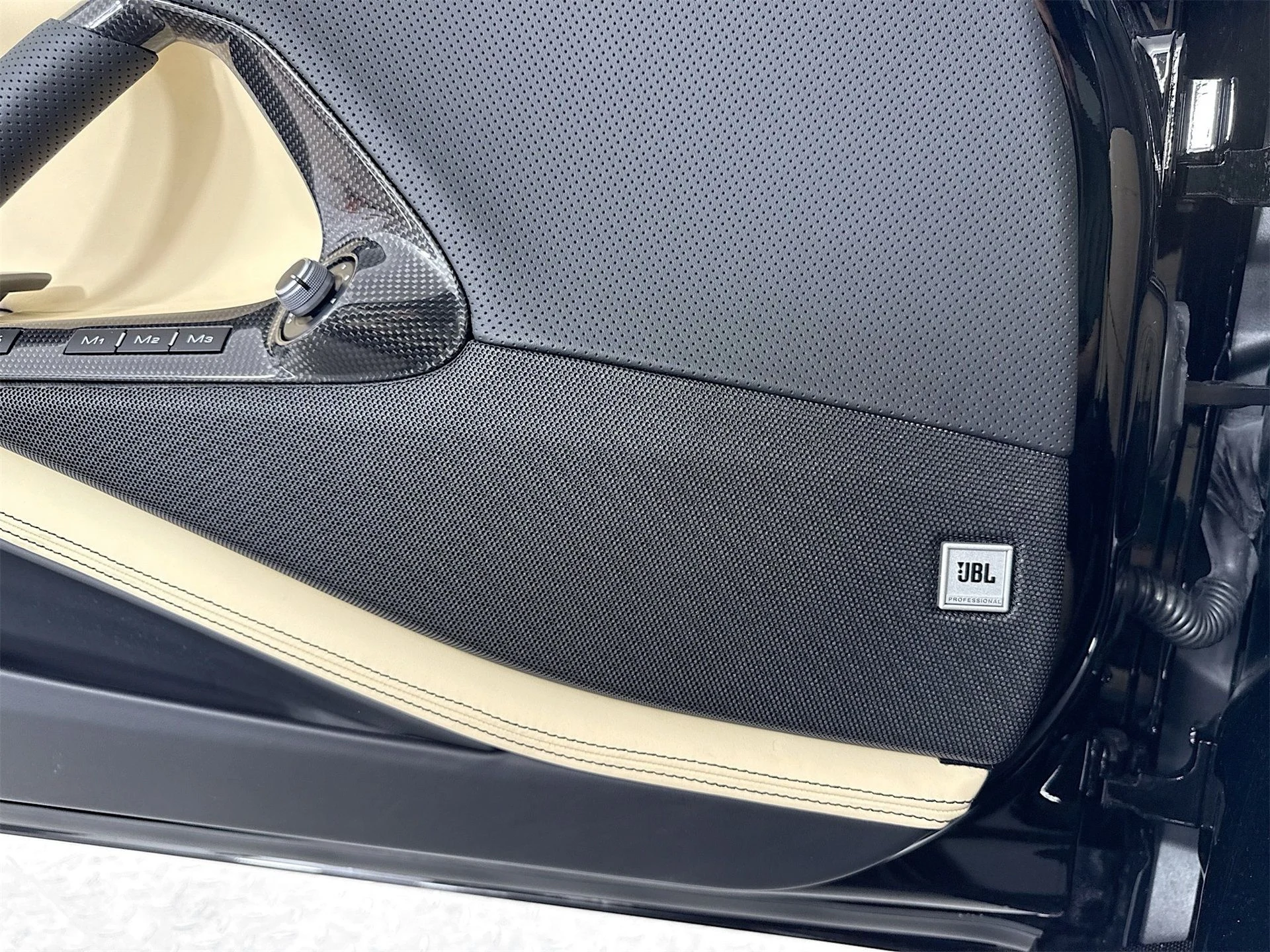 mph016_719974058_76cba63f6e4507483395ba0e932afe85_882377f28a