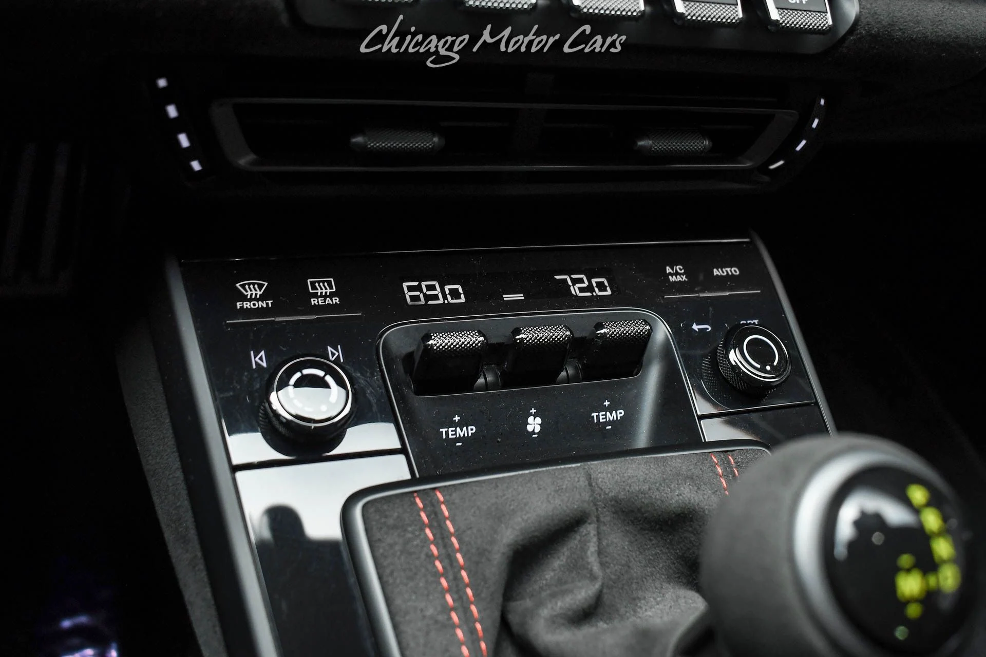 mph016_721375382_13216_p17_l_93e37a1fea