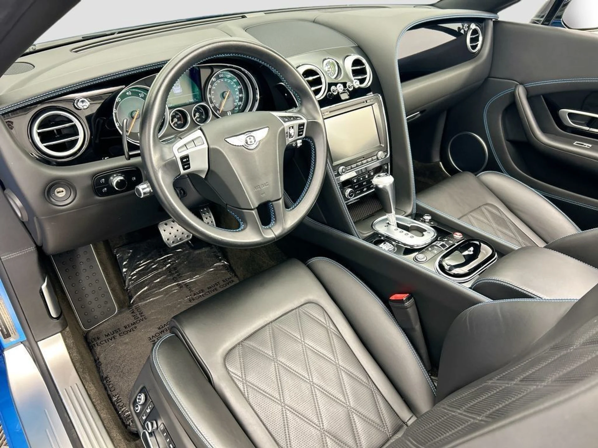 mph016_724811611_used_2014_bentley_continental_gt_v8_s_2drconvertible_8119_22979396_17_1024_bb8e09e6ea