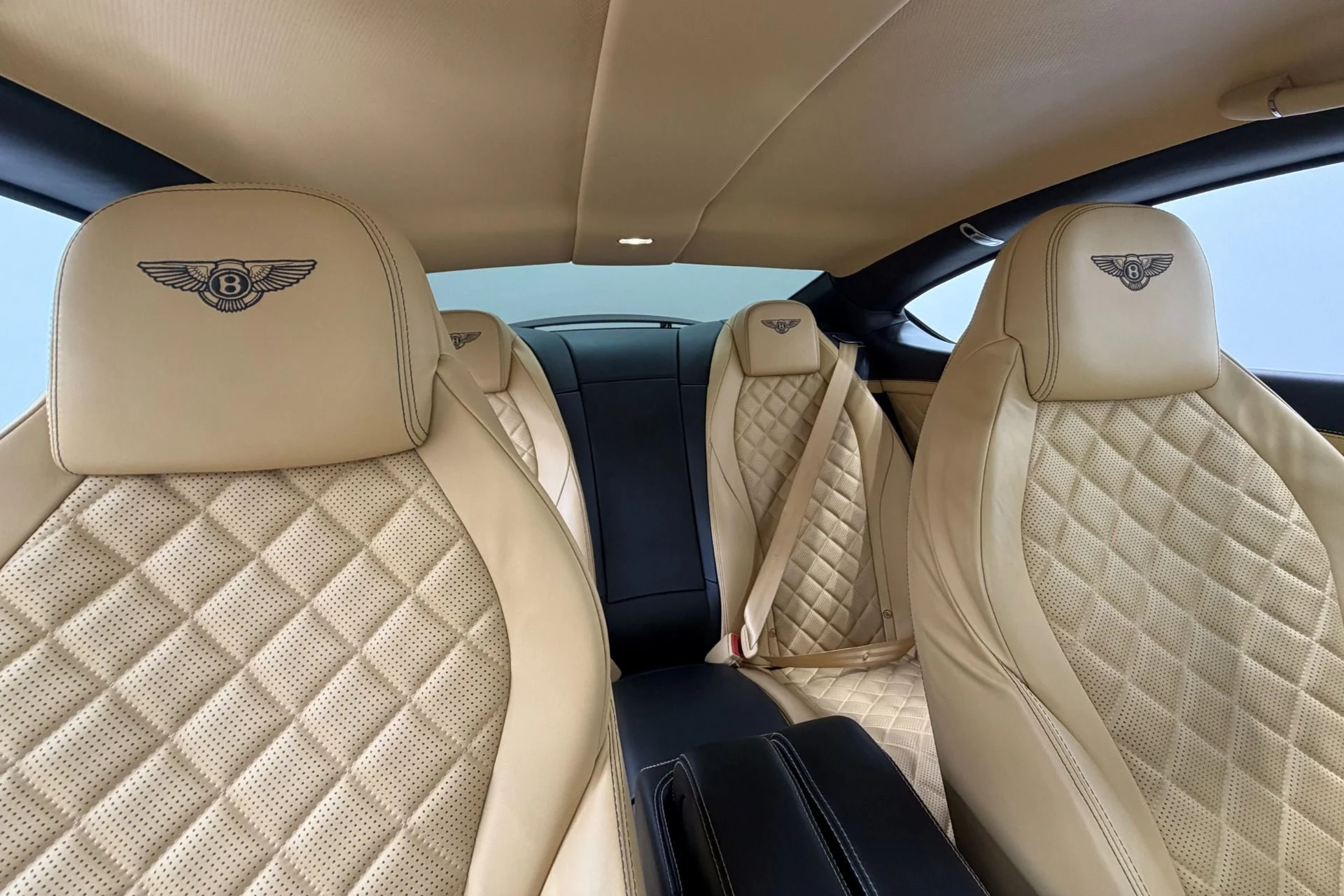 mph016_726564699_Used_2016_Bentley_Continental_GT_V8_S_Mulliner_Driving_Specification_Two_Tone_Interior_Interior_1782240447_e3b03c7225