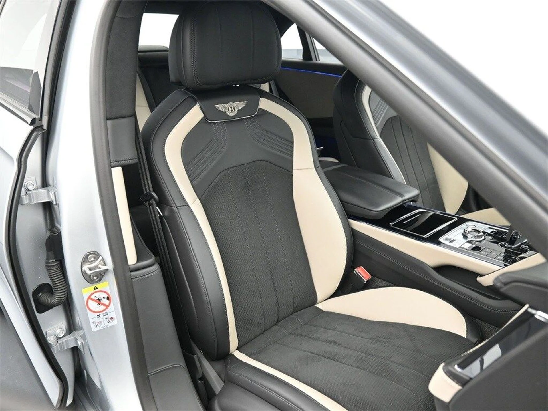 mph016_728635064_7901800be659331638b9b3320bc87c19x_15b6914ff0