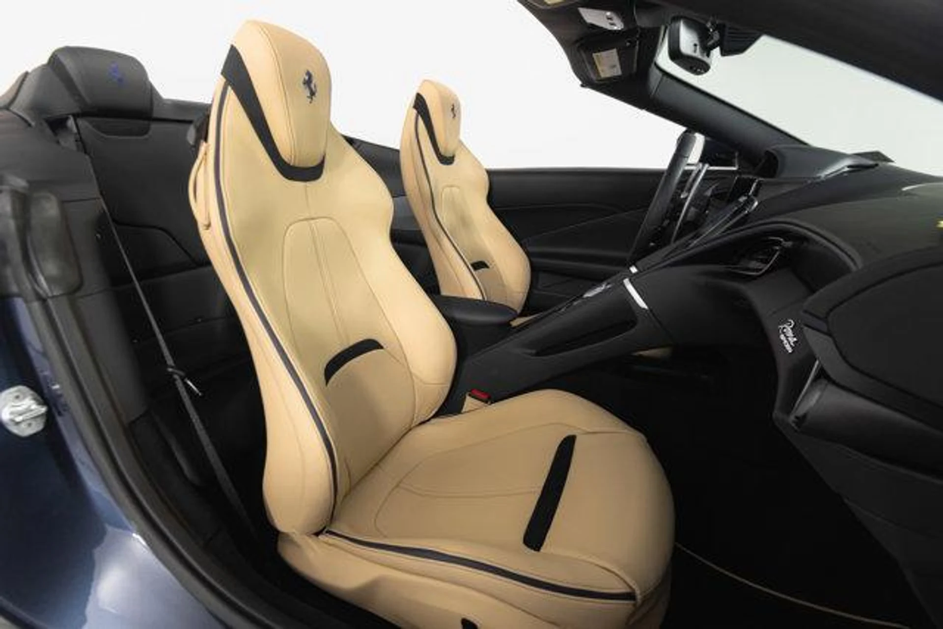 mph016_729850345_23_A7_Eou_Z_Em_Iu0m_X5dg_CQJ_5_Ymu_E_e528131ec8