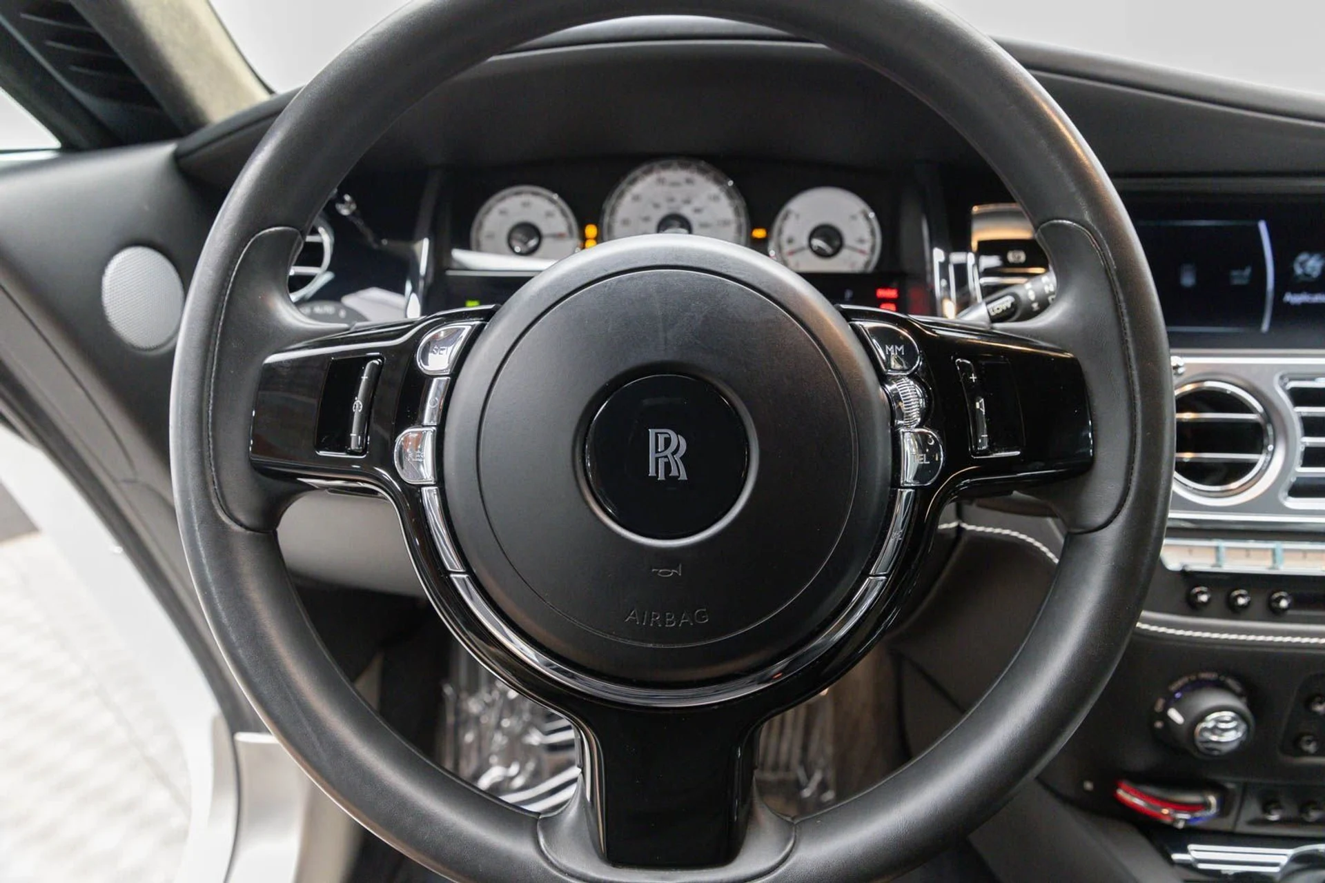 mph016_737078240_17_b2ff603281