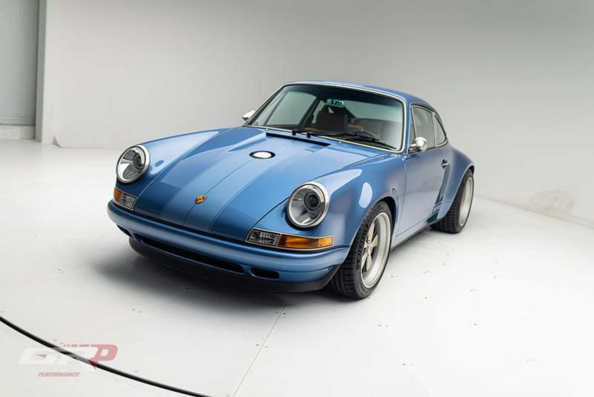 mph016_74080442_1_A154977_9_FD_1_4_D15_8_AE_6_E7_D201_DE_41_BD_bf4076d4cc