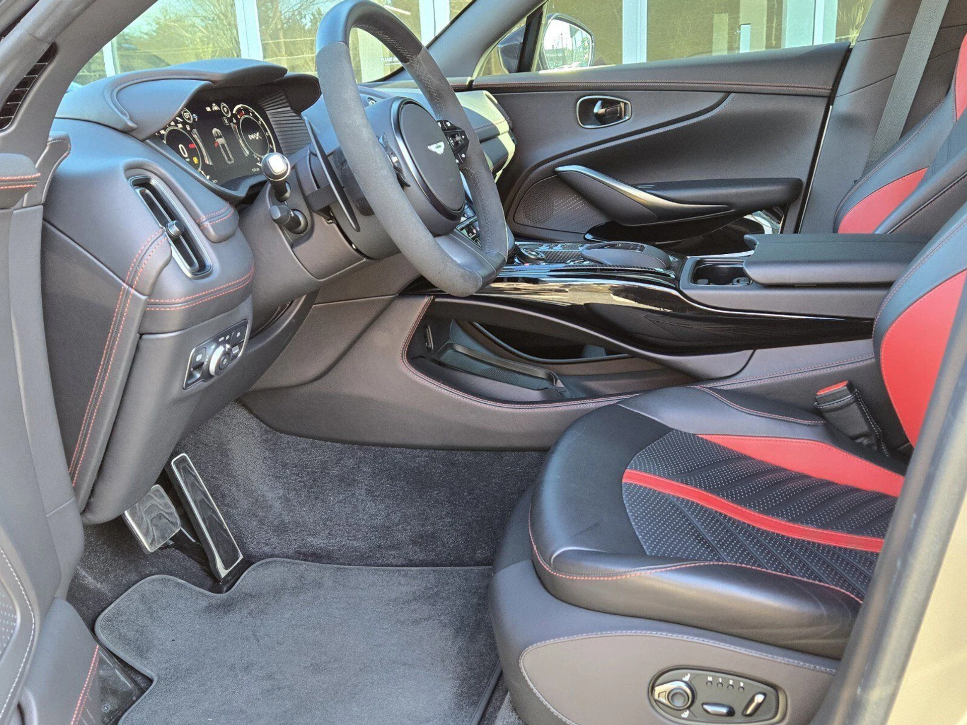 mph016_74557365_e1a979d726776b9f7dbd6c3e52617eb3x_65450daca9