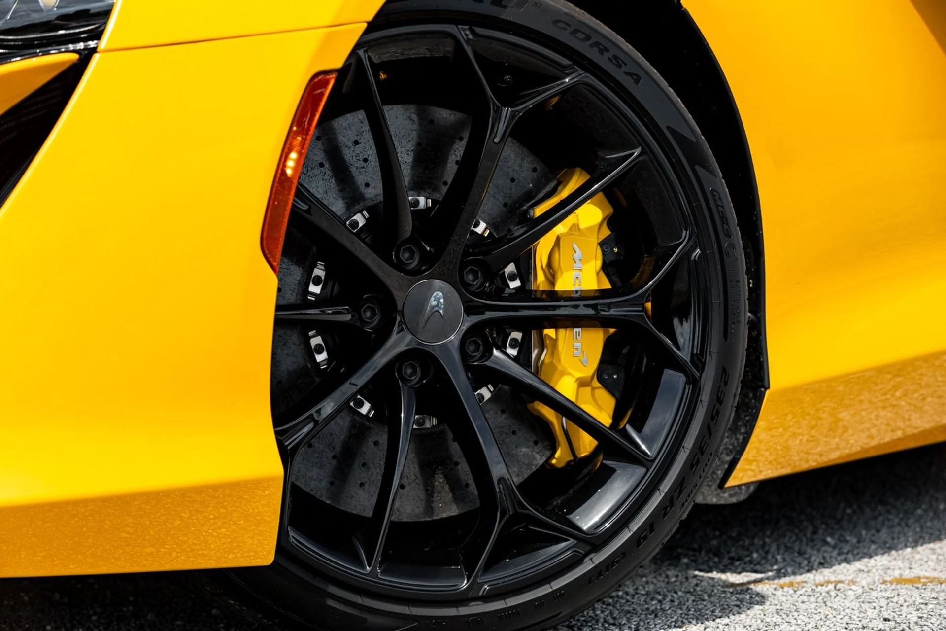 mph016_747424042_New_2025_Mc_Laren_Artura_Spider_Tech_Lux_e149550726