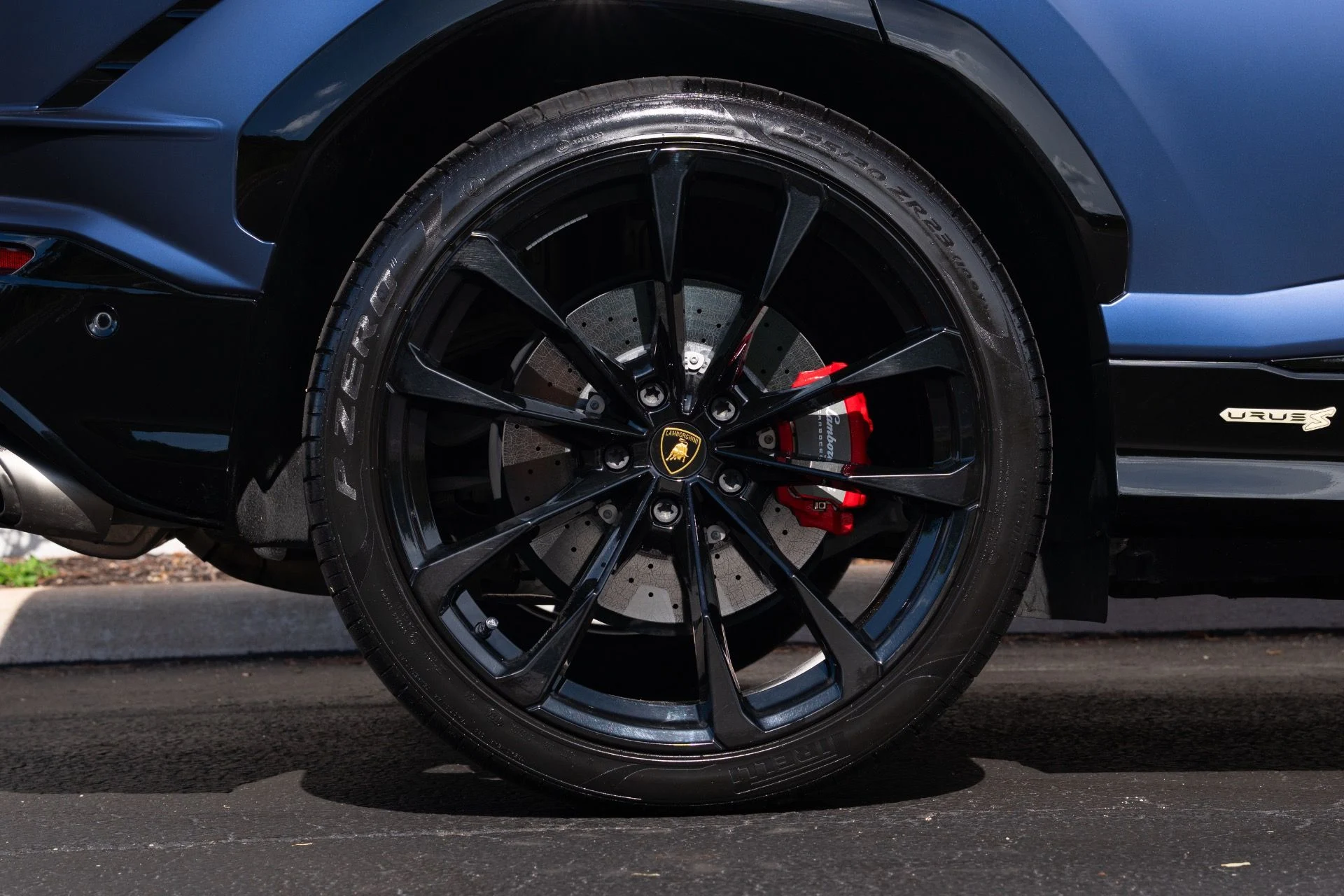 mph016_749296036_Used_2024_Lamborghini_Urus_S_1781216022_36e38253a2