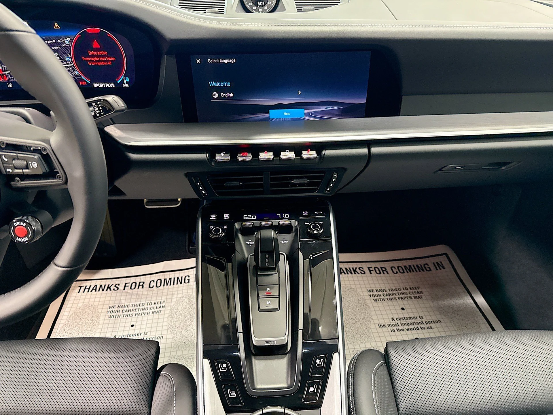 mph016_750613741_eb242768c93c6f7c3fdb9cf240b5219a_407f1e9010