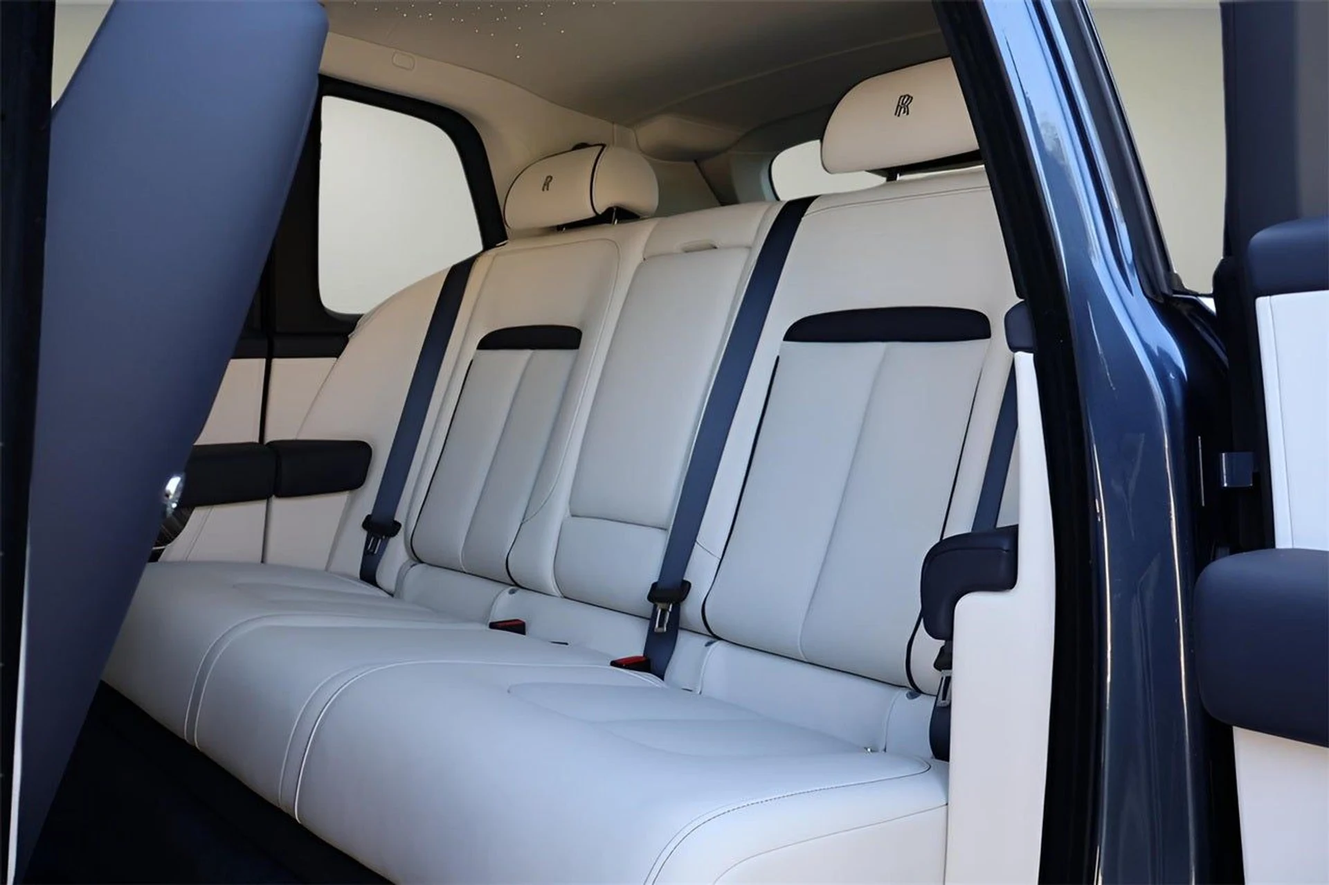 mph016_751225321_17_baa00ad673