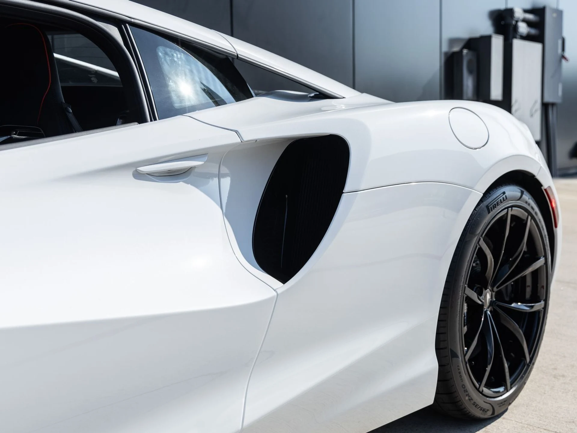 mph016_753313961_17_85c7a5579f