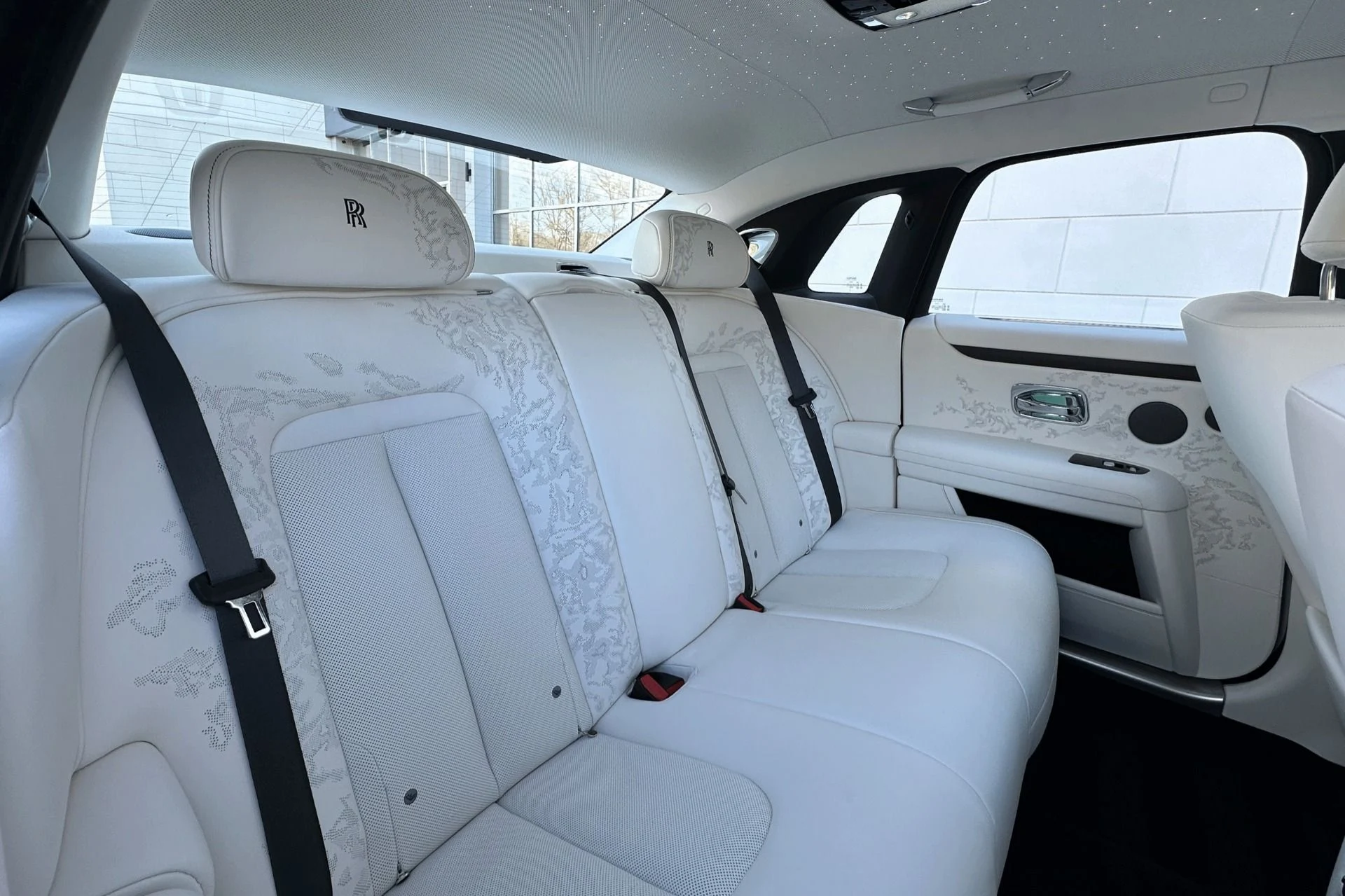 mph016_756815514_Used_2026_Rolls_Royce_Ghost_1784753740_e8b14517a1