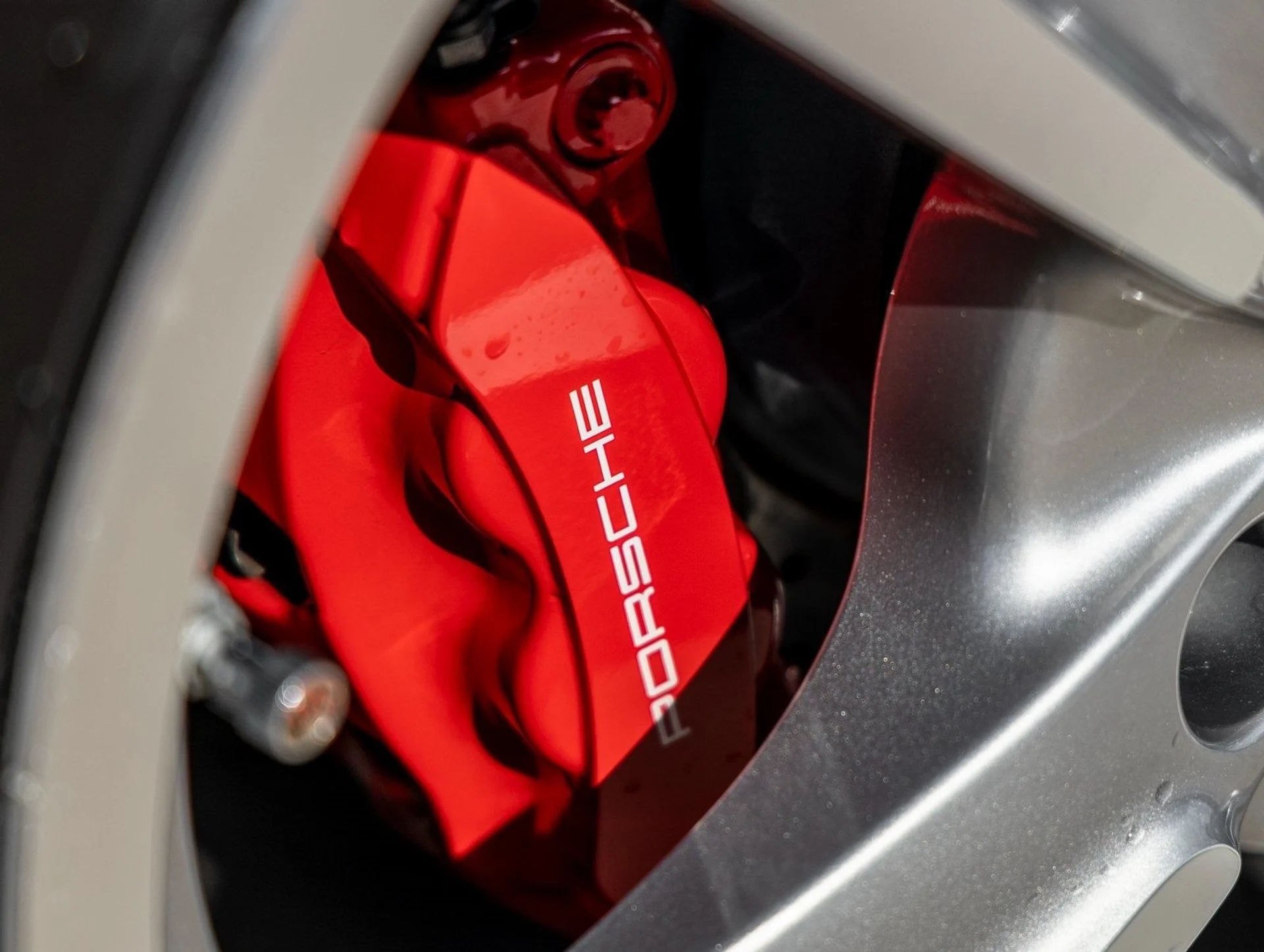 mph016_757202091_17_b67dfa4518