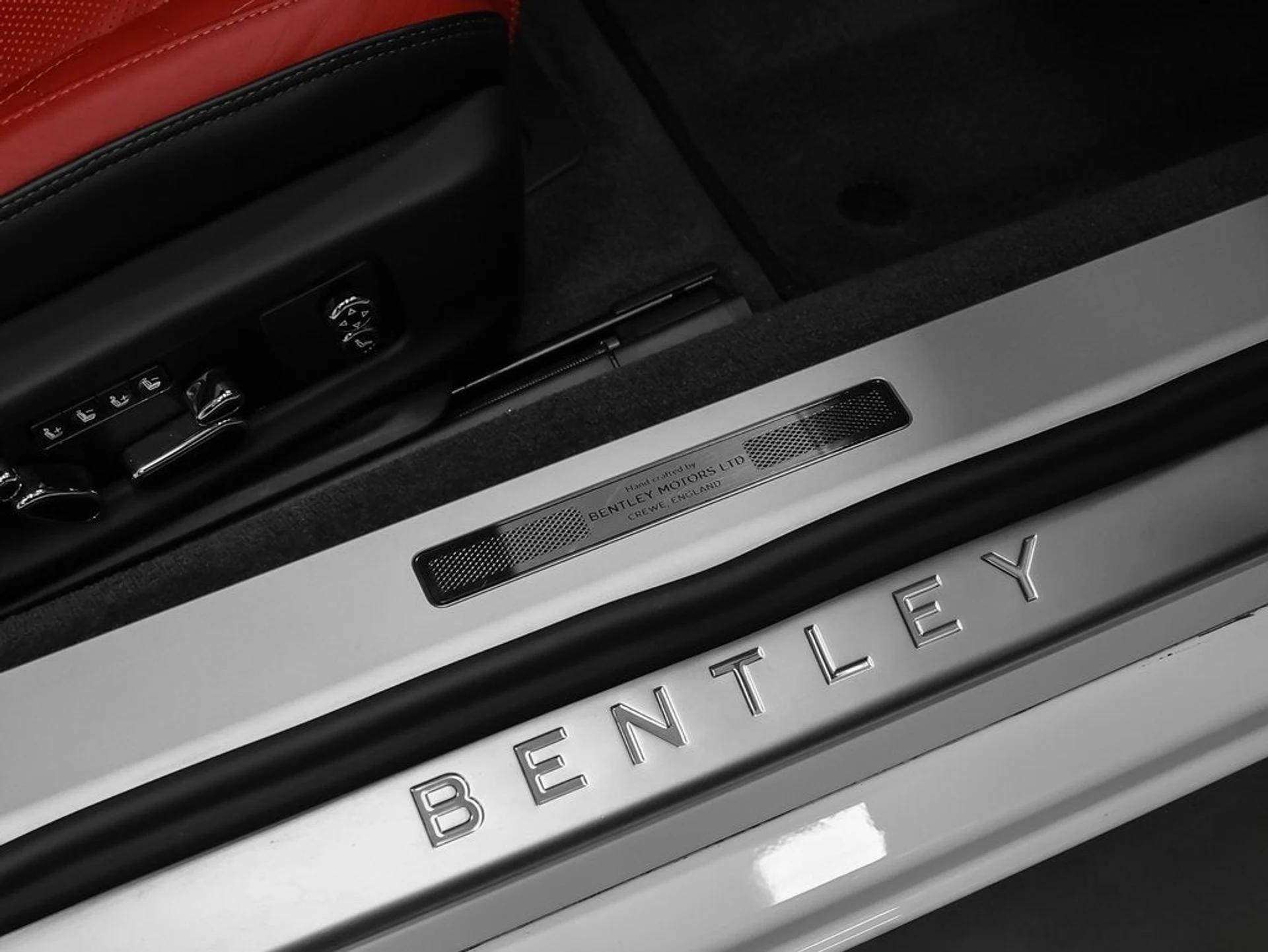 mph016_764710625_17_b634ff9eb8