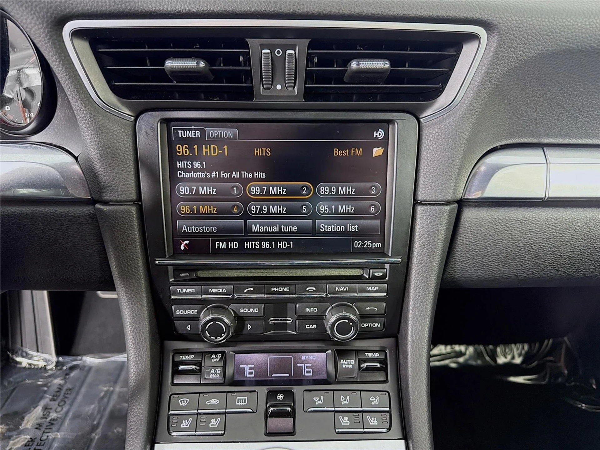 mph016_764711073_67ad77d3c44e7890e8e2f3d05adc23f0_d32045ddb5