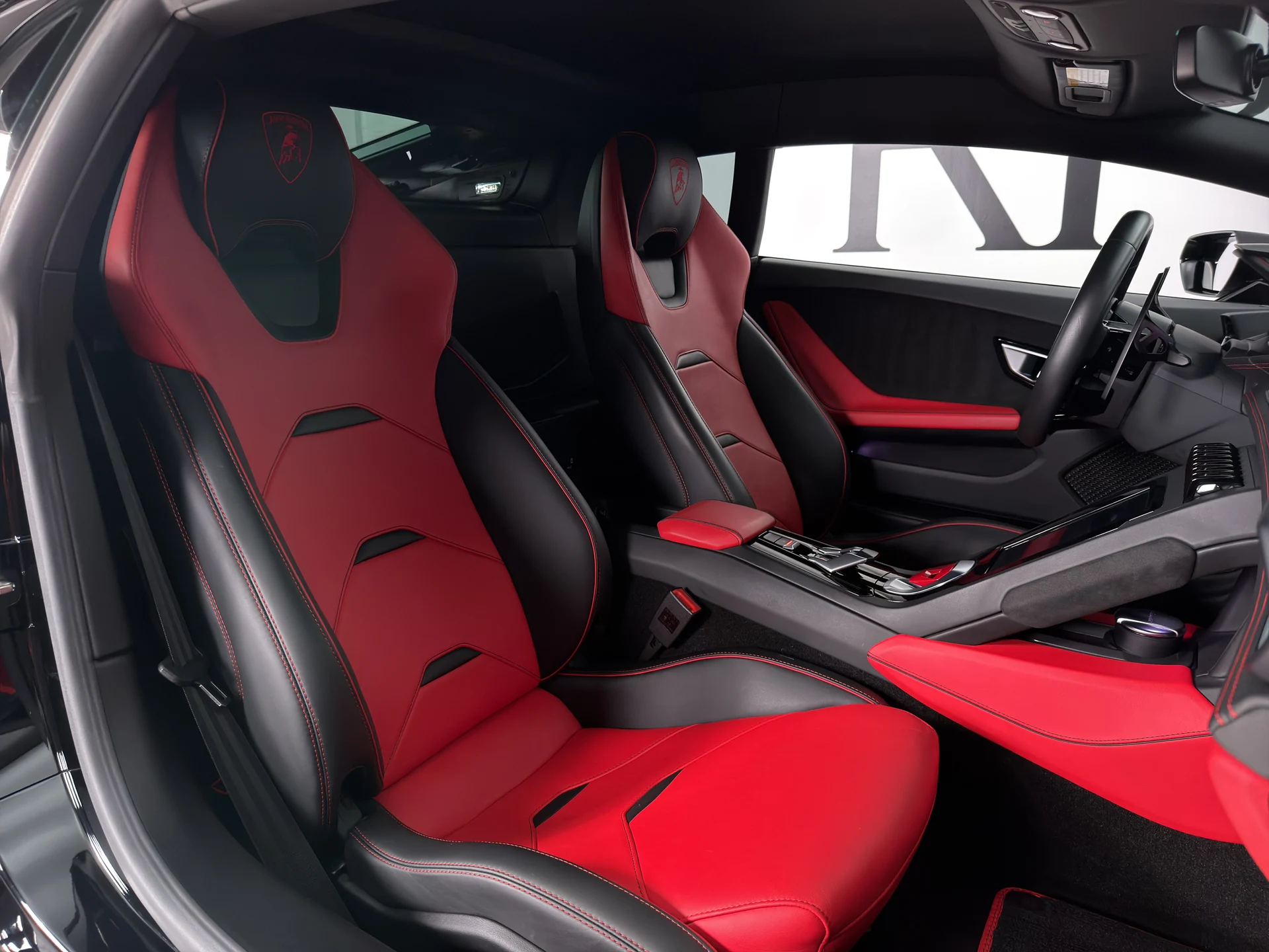 mph016_773302631_RP_8521_interior_004_c6f0f17c51