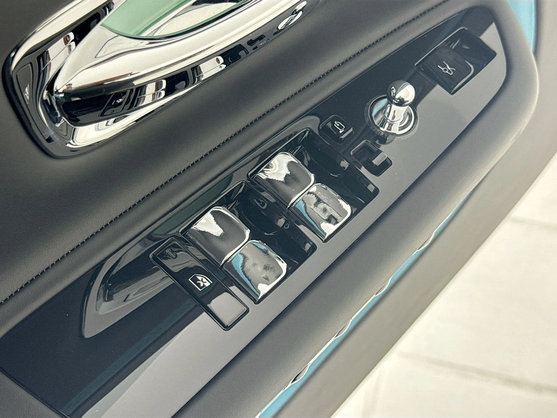 mph016_775592208_90fcadeddc3843ca185b738a9505bd48x_82d59ebbe5